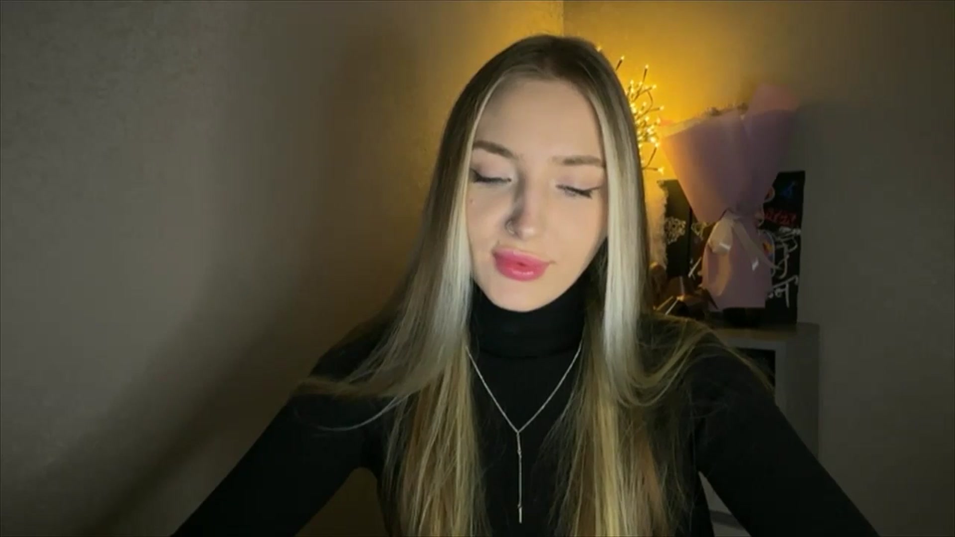 Gallery image thumbnail from My_Diana's myfreecams stream on, 11/14/2024, 15:23 image 8 of 20