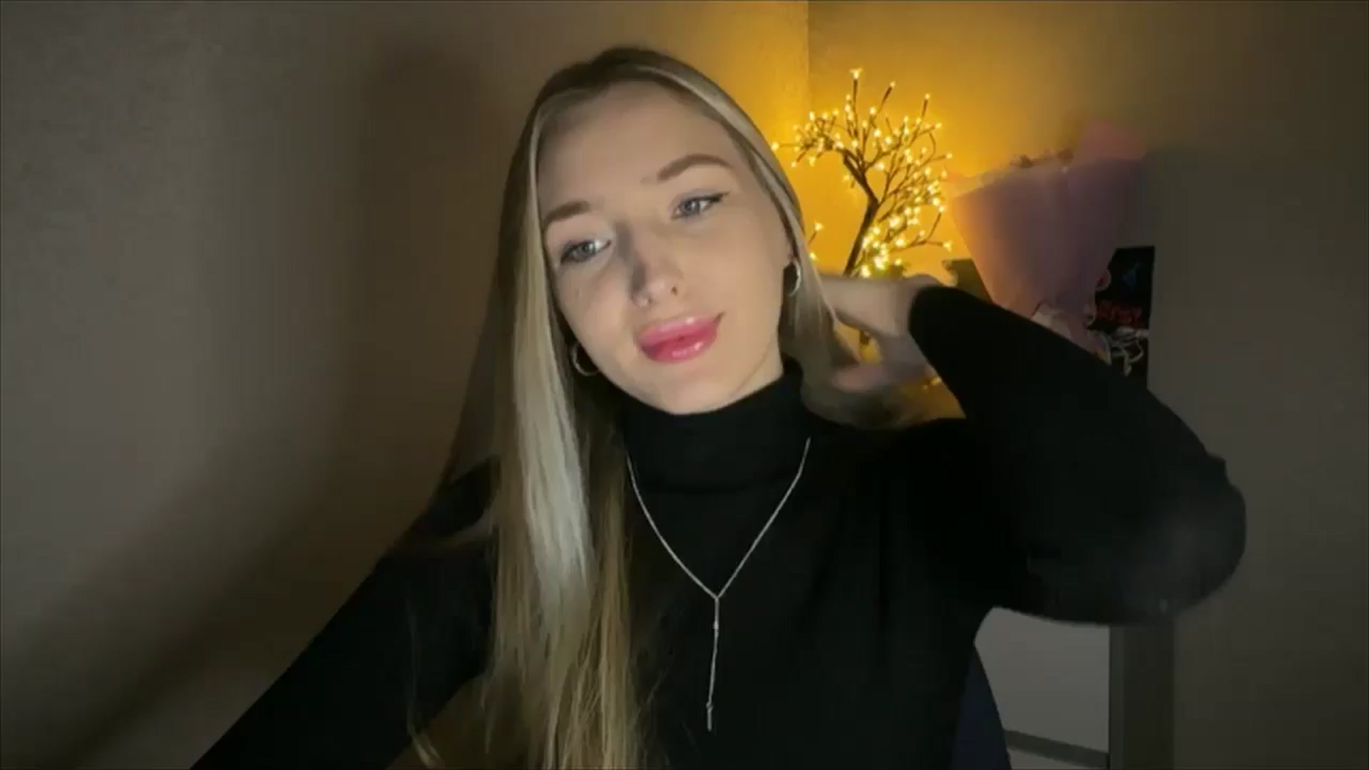 Gallery image thumbnail from My_Diana's myfreecams stream on, 11/14/2024, 15:23 image 9 of 20