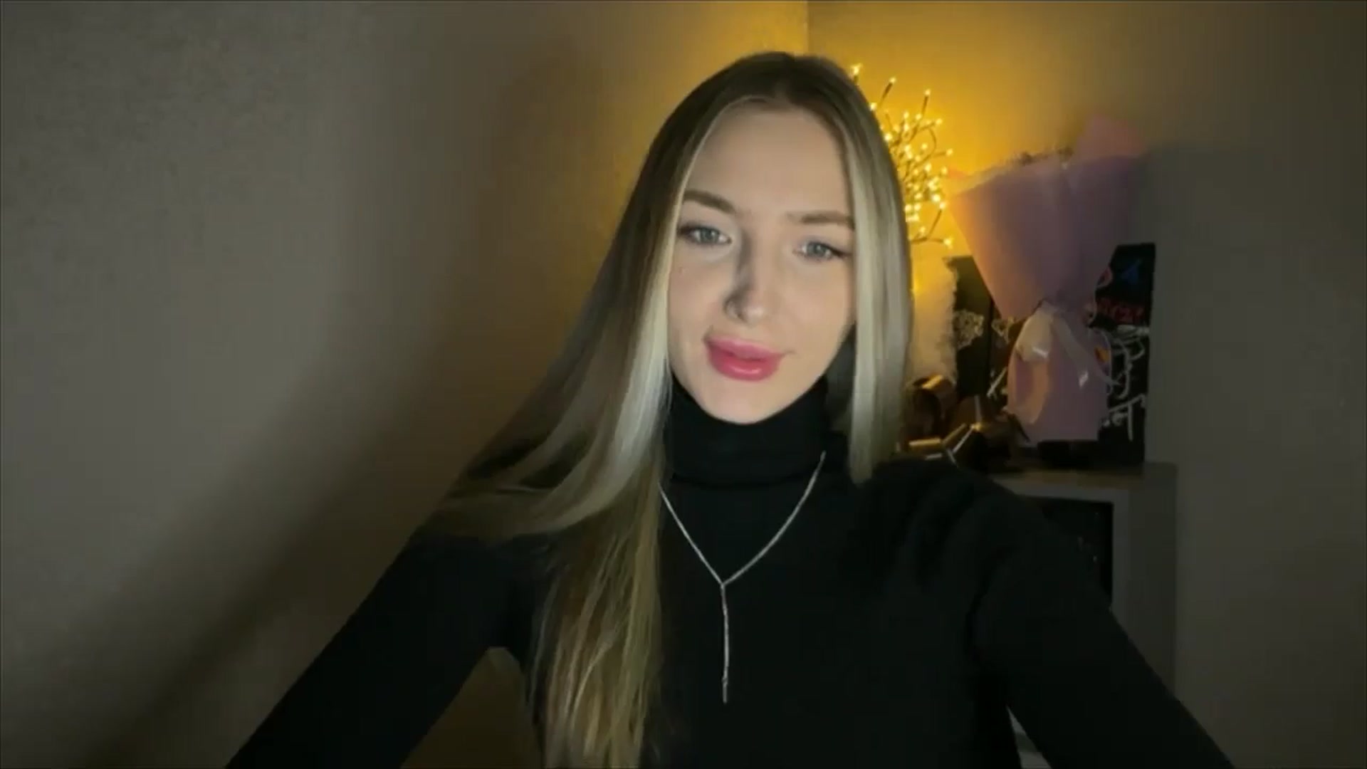 Gallery image thumbnail from My_Diana's myfreecams stream on, 11/14/2024, 15:23 image 14 of 20