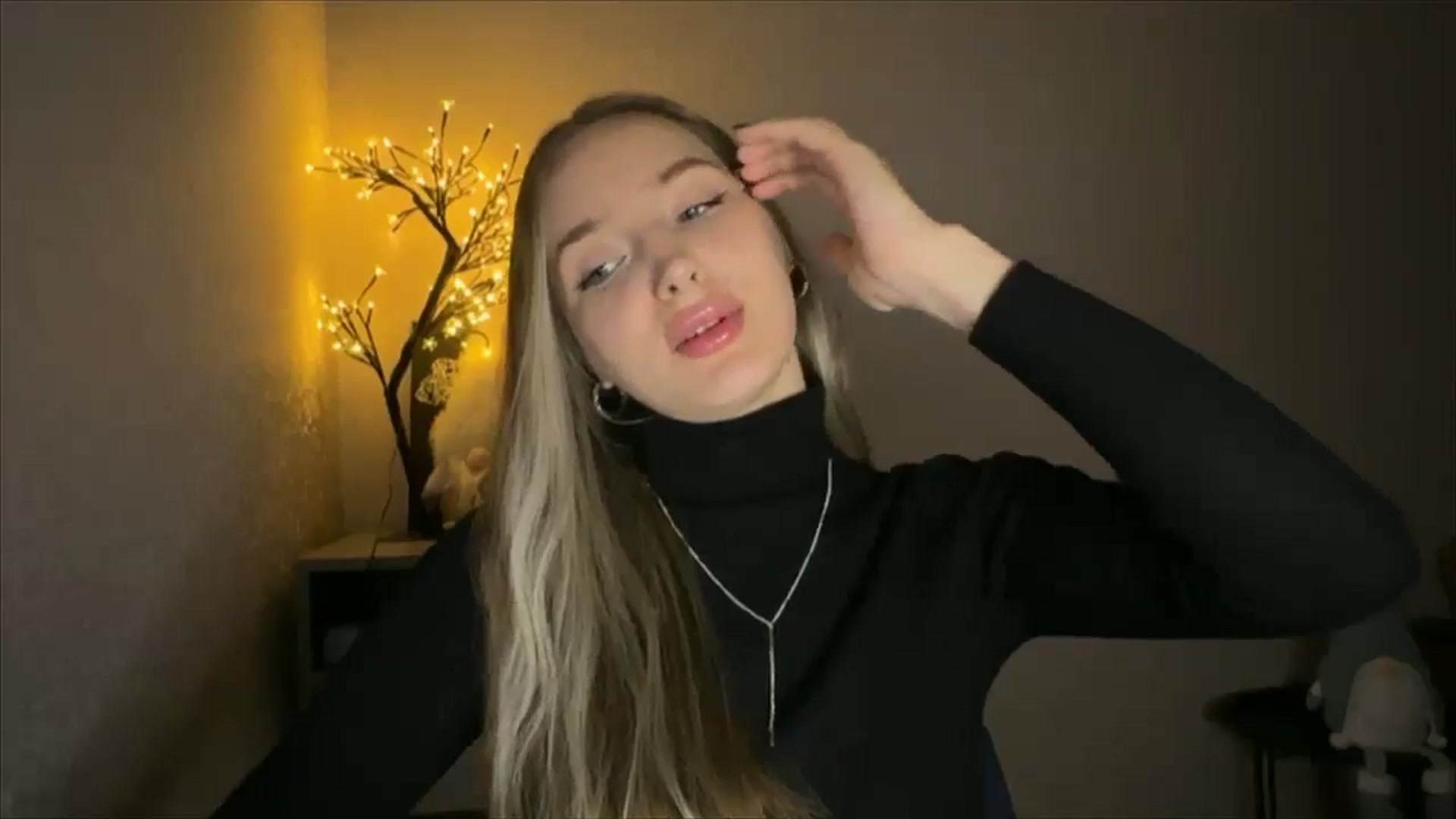 Gallery image thumbnail from My_Diana's myfreecams stream on, 11/14/2024, 21:51 image 11 of 20