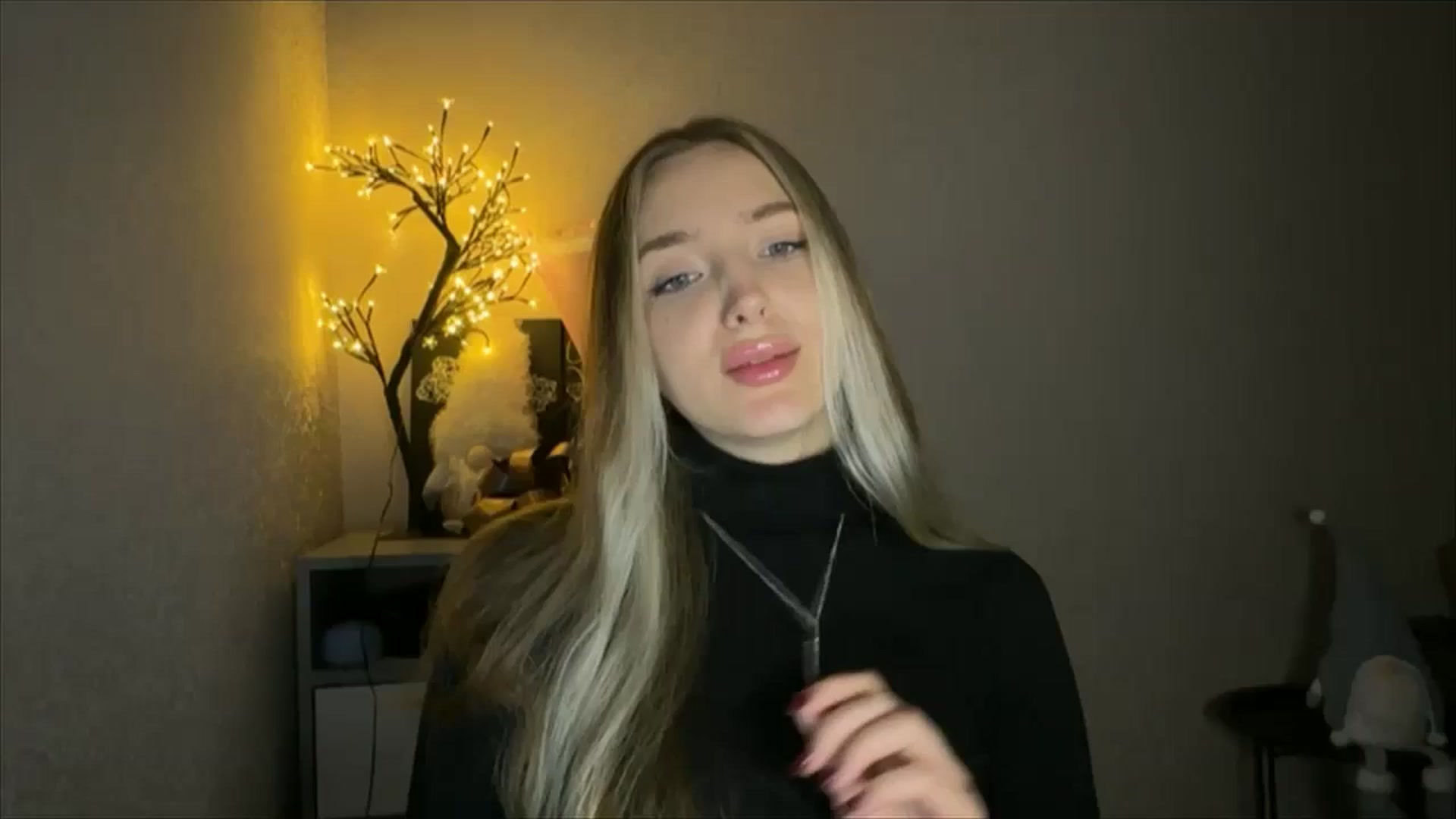 Gallery image thumbnail from My_Diana's myfreecams stream on, 11/14/2024, 23:01 image 1 of 20