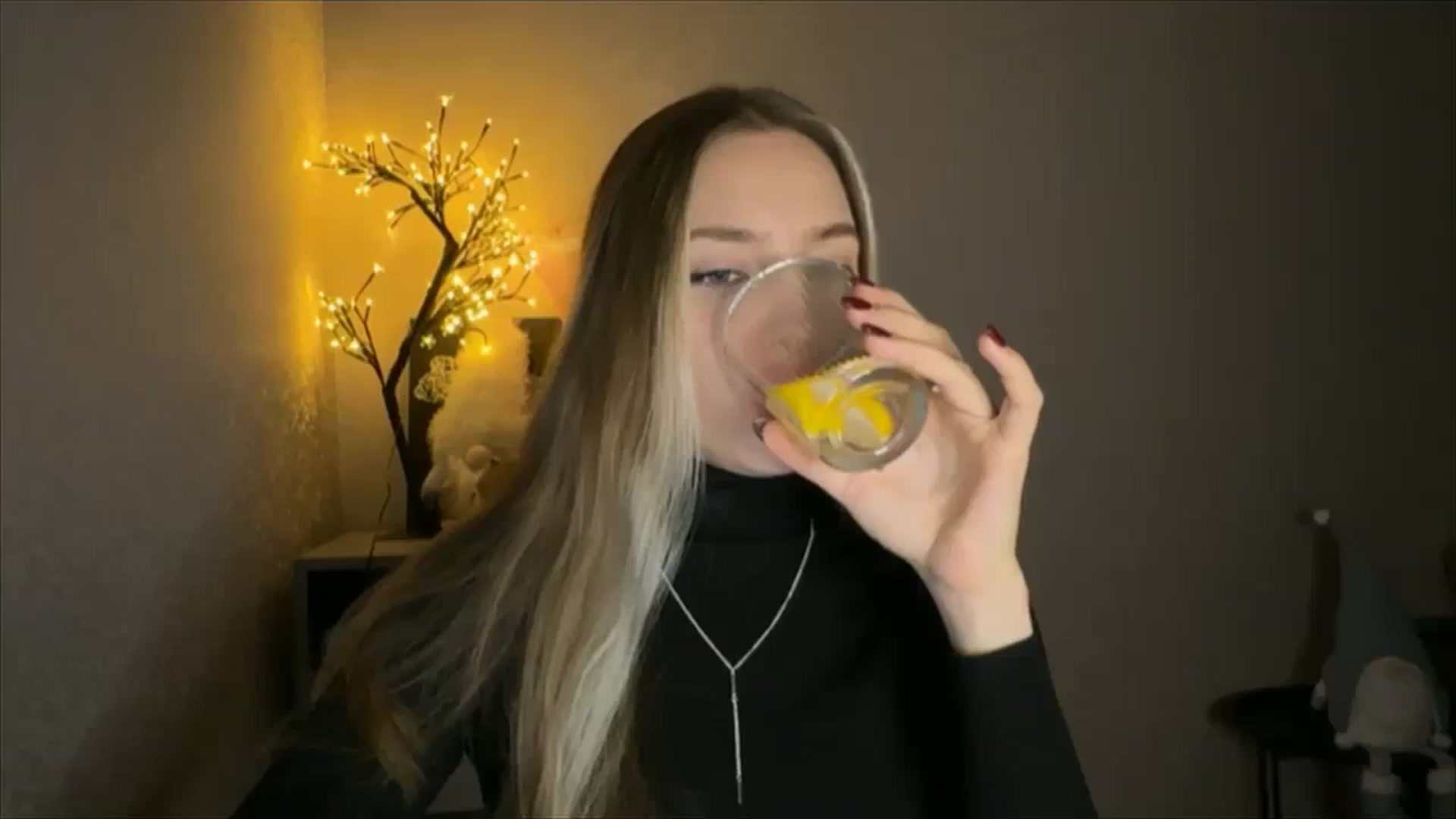Gallery image thumbnail from My_Diana's myfreecams stream on, 11/14/2024, 23:01 image 2 of 20