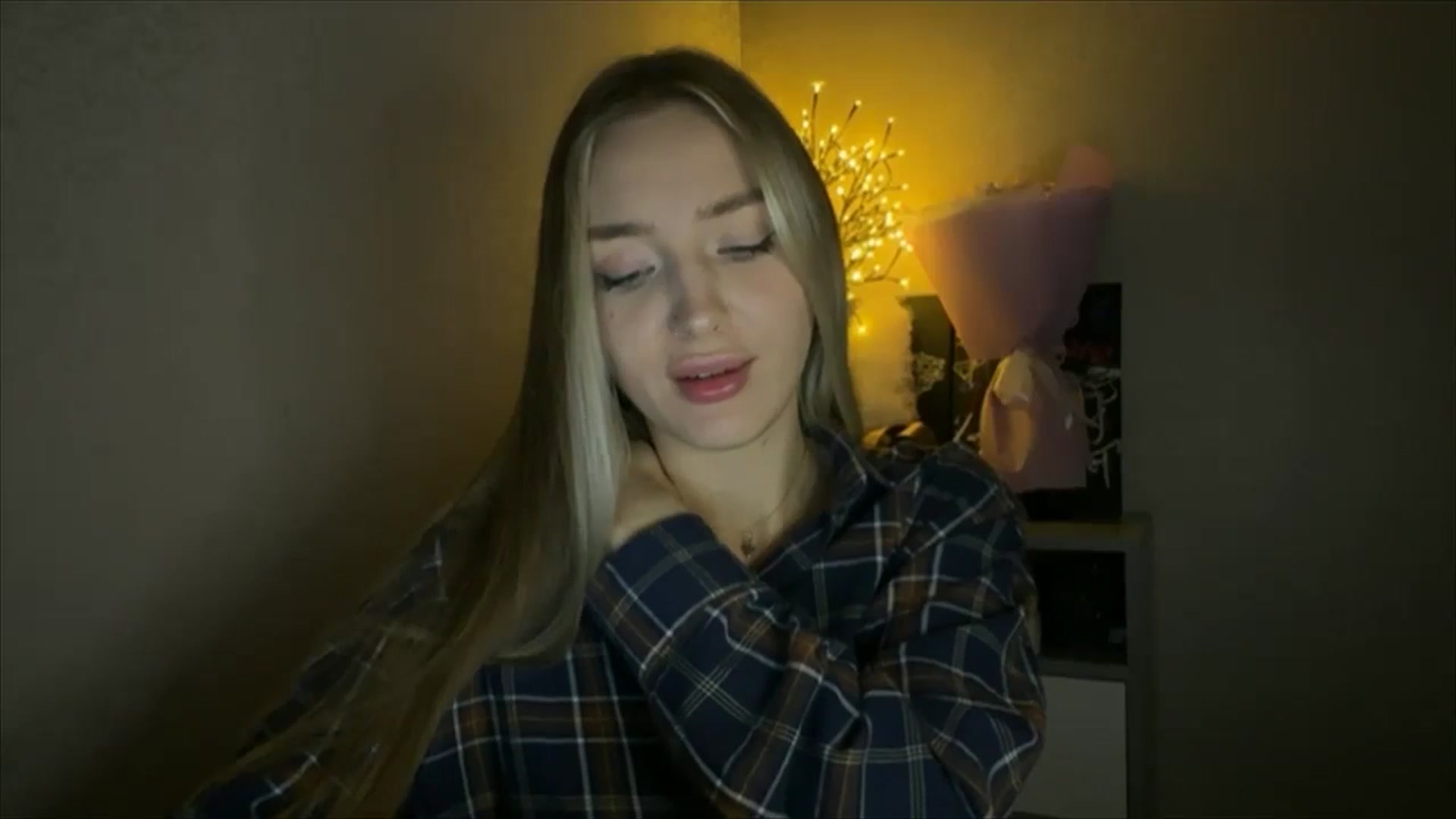 Gallery image thumbnail from My_Diana's myfreecams stream on, 11/15/2024, 14:55 image 16 of 20