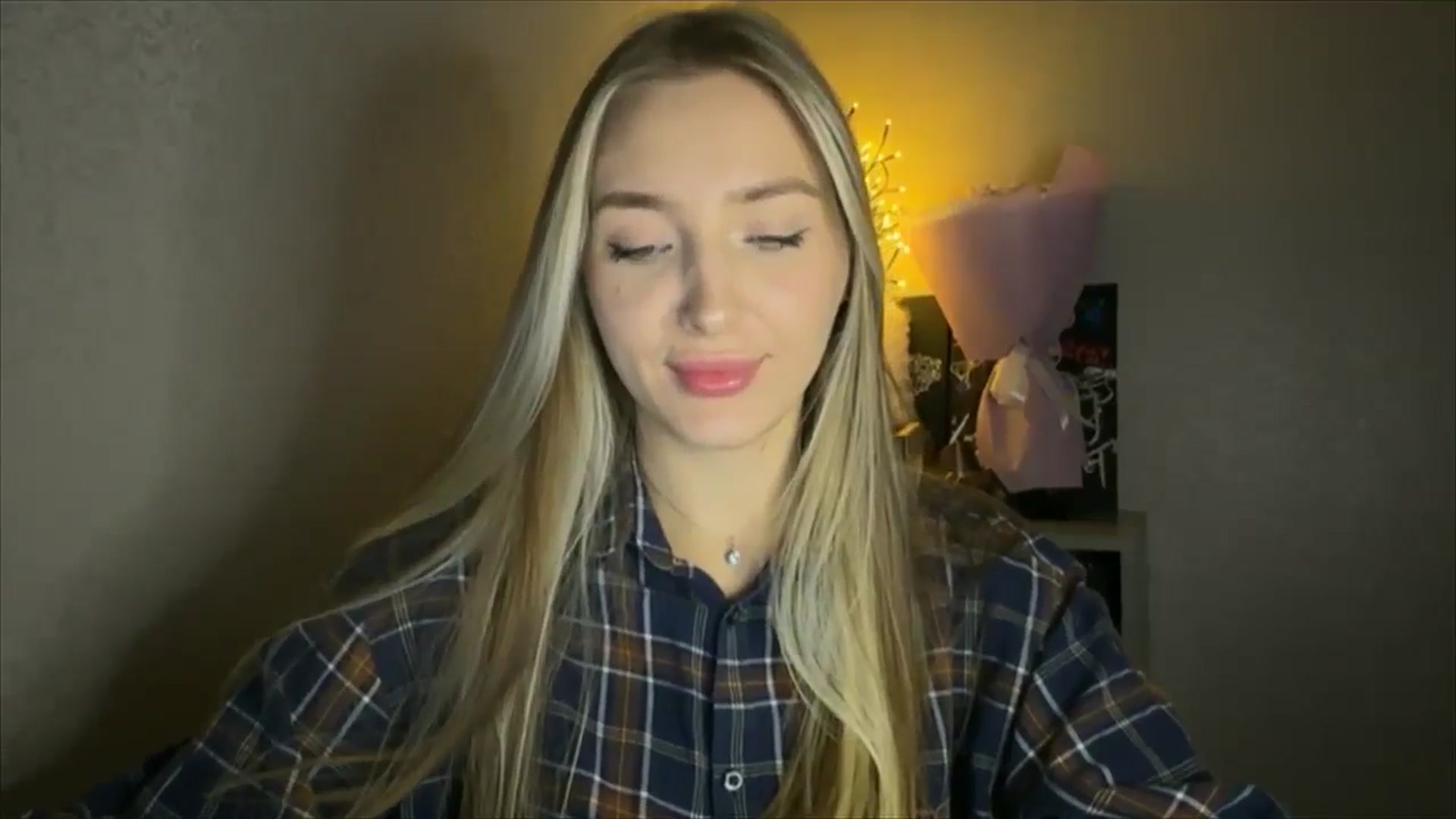 Gallery image thumbnail from My_Diana's myfreecams stream on, 11/15/2024, 14:55 image 7 of 20