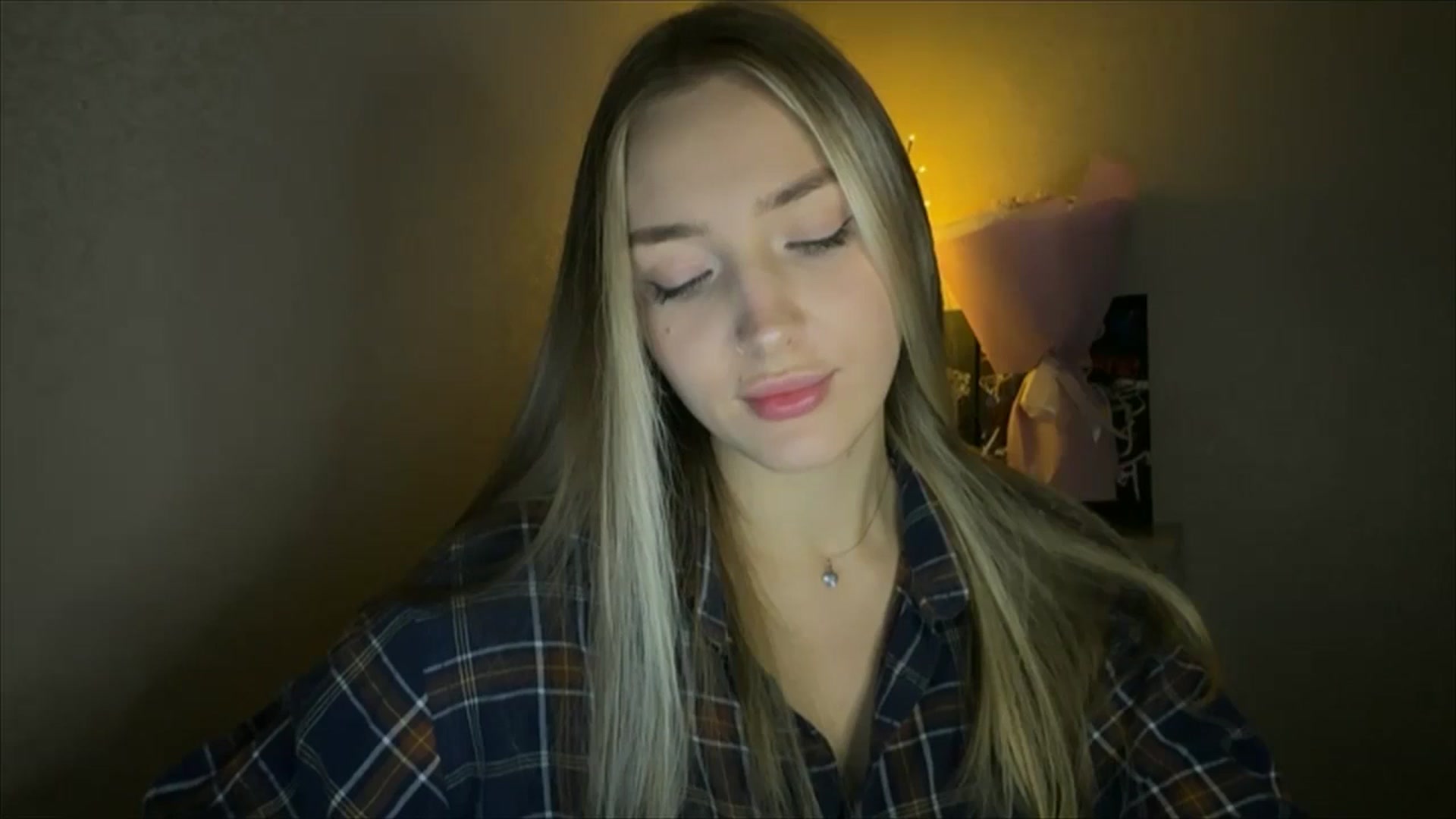 Gallery image thumbnail from My_Diana's myfreecams stream on, 11/15/2024, 14:55 image 19 of 20