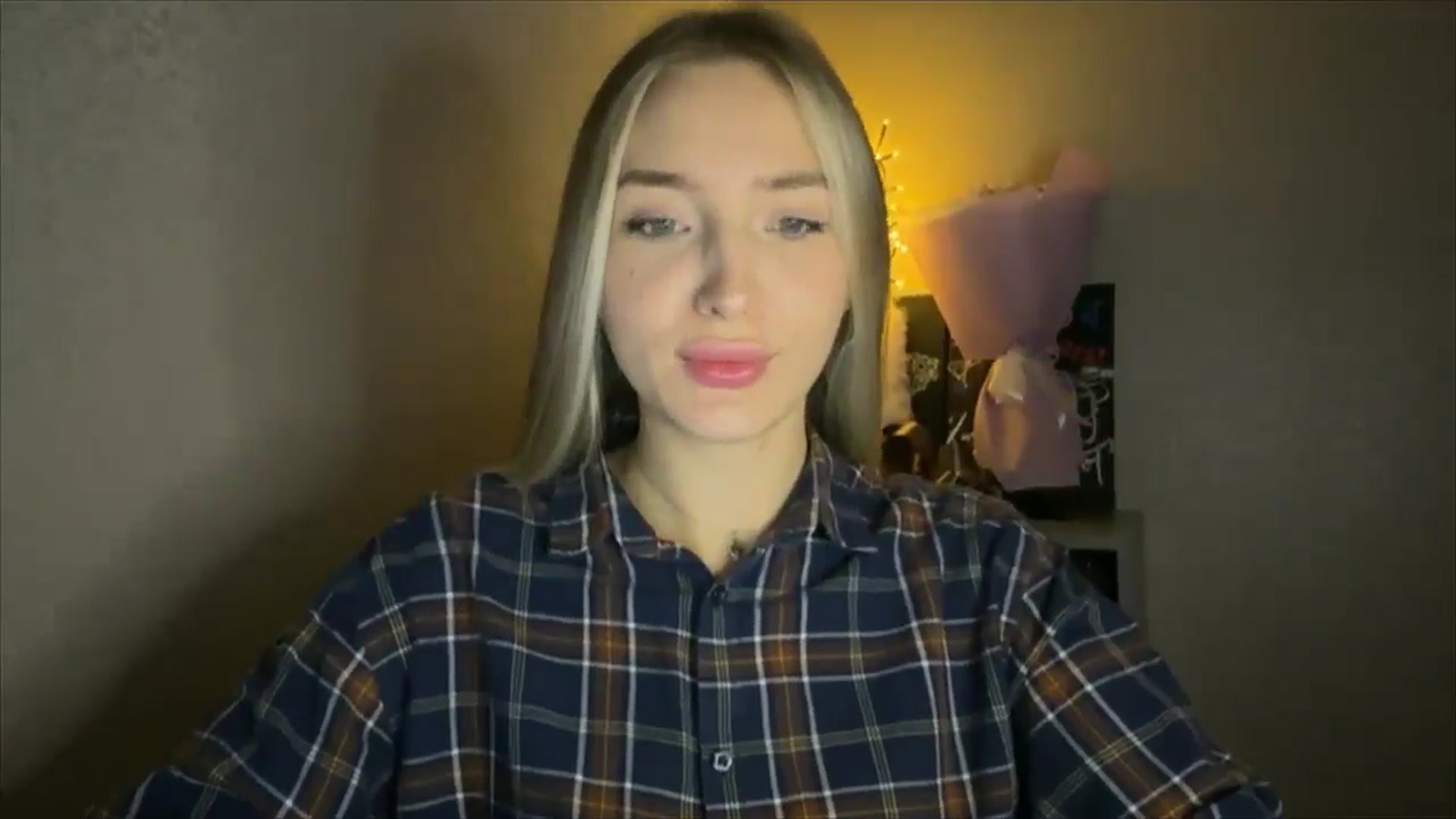 Gallery image thumbnail from My_Diana's myfreecams stream on, 11/15/2024, 14:55 image 12 of 20