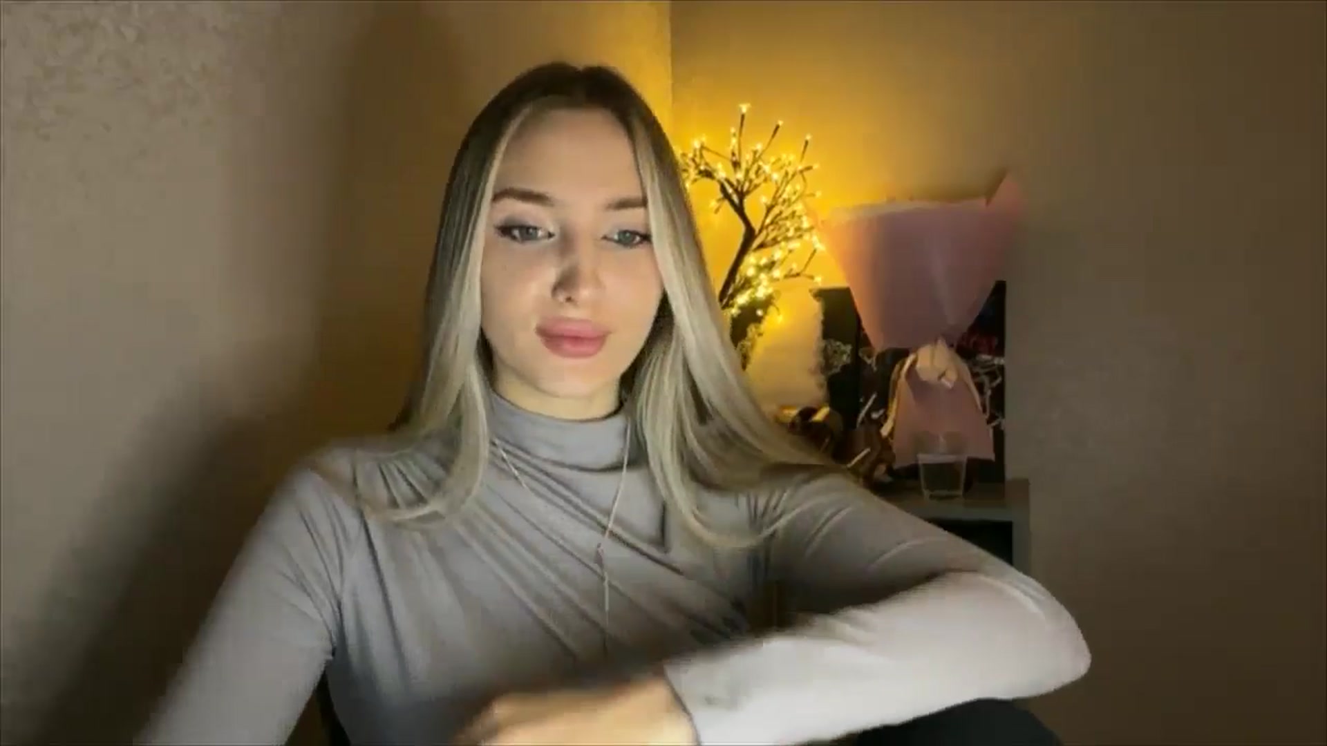 Gallery image thumbnail from My_Diana's myfreecams stream on, 11/16/2024, 20:52 image 20 of 20