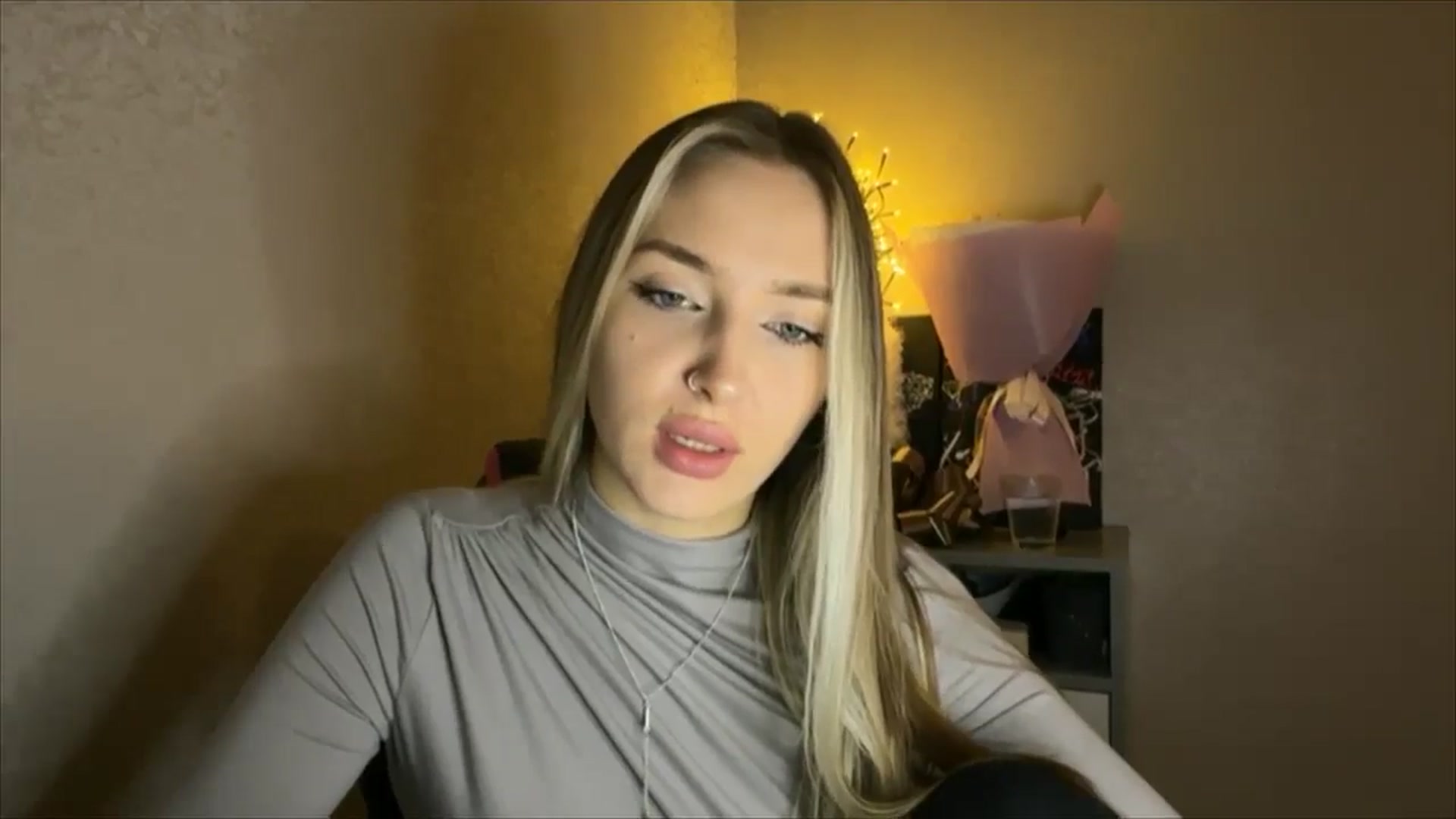 Gallery image thumbnail from My_Diana's myfreecams stream on, 11/16/2024, 20:52 image 16 of 20