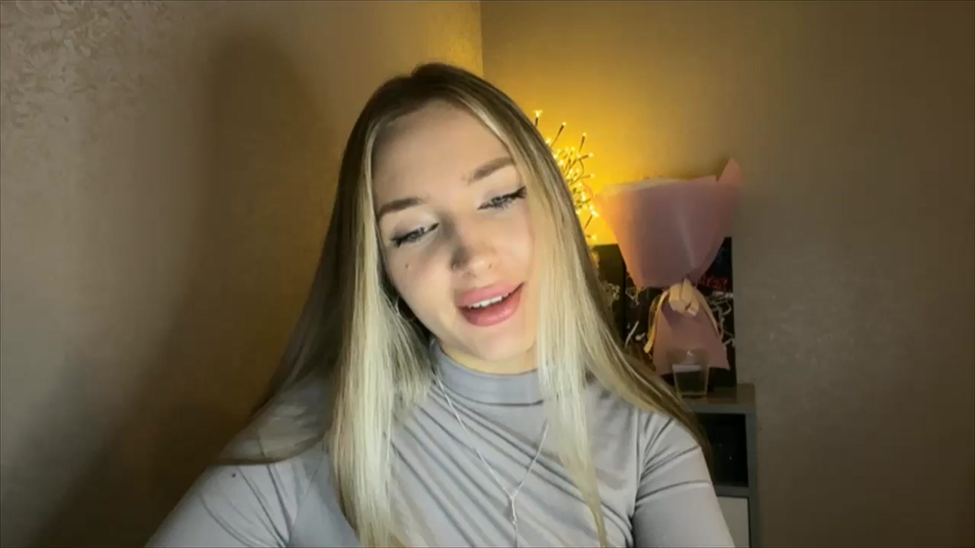 Gallery image thumbnail from My_Diana's myfreecams stream on, 11/16/2024, 20:52 image 9 of 20