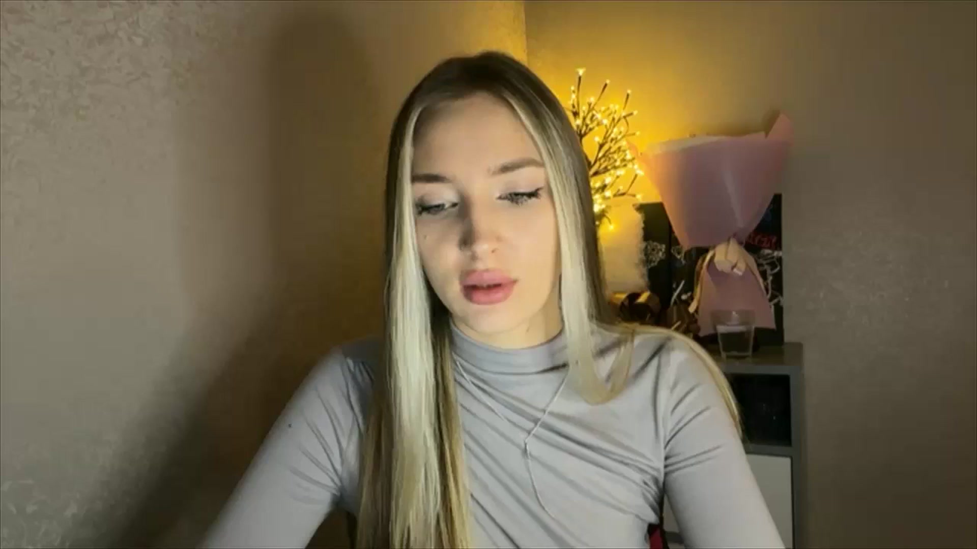 Gallery image thumbnail from My_Diana's myfreecams stream on, 11/16/2024, 20:52 image 1 of 20