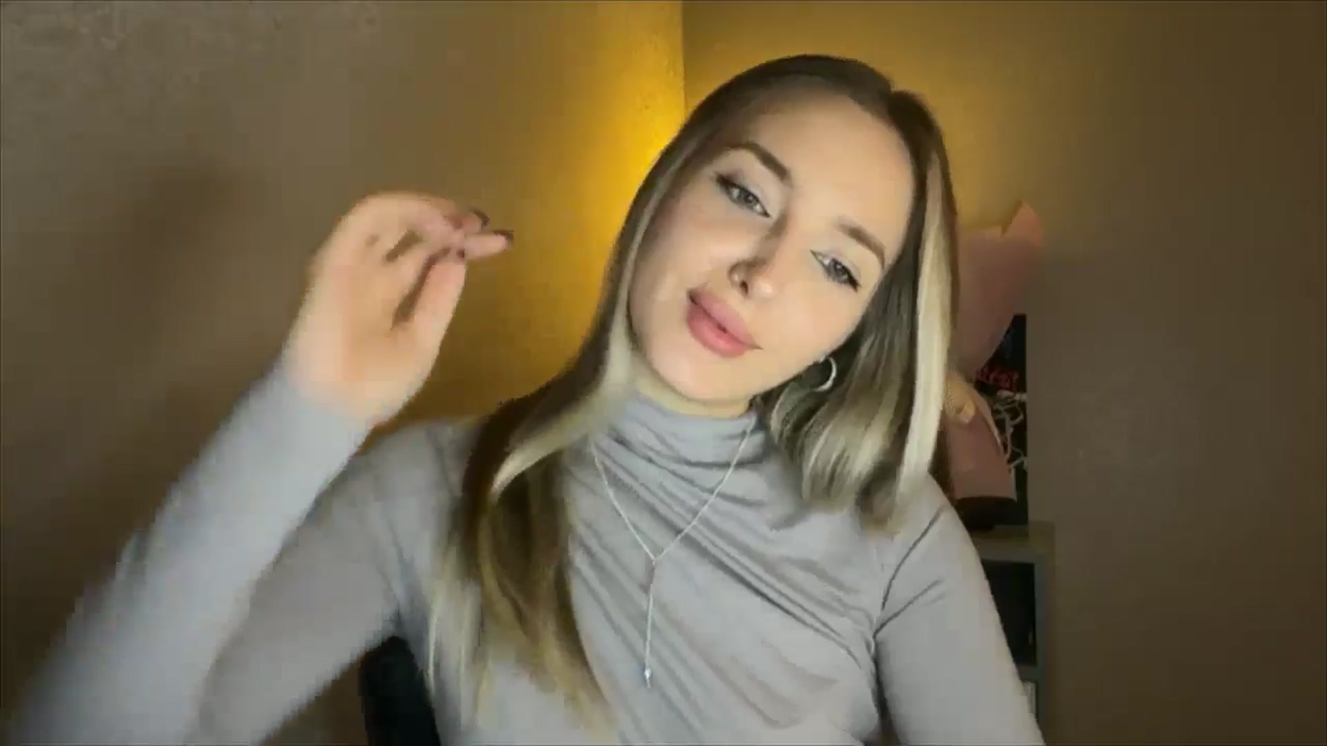 Gallery image thumbnail from My_Diana's myfreecams stream on, 11/16/2024, 22:25 image 7 of 20