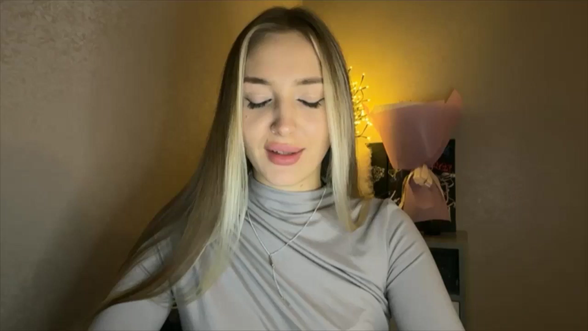Gallery image thumbnail from My_Diana's myfreecams stream on, 11/16/2024, 22:25 image 18 of 20