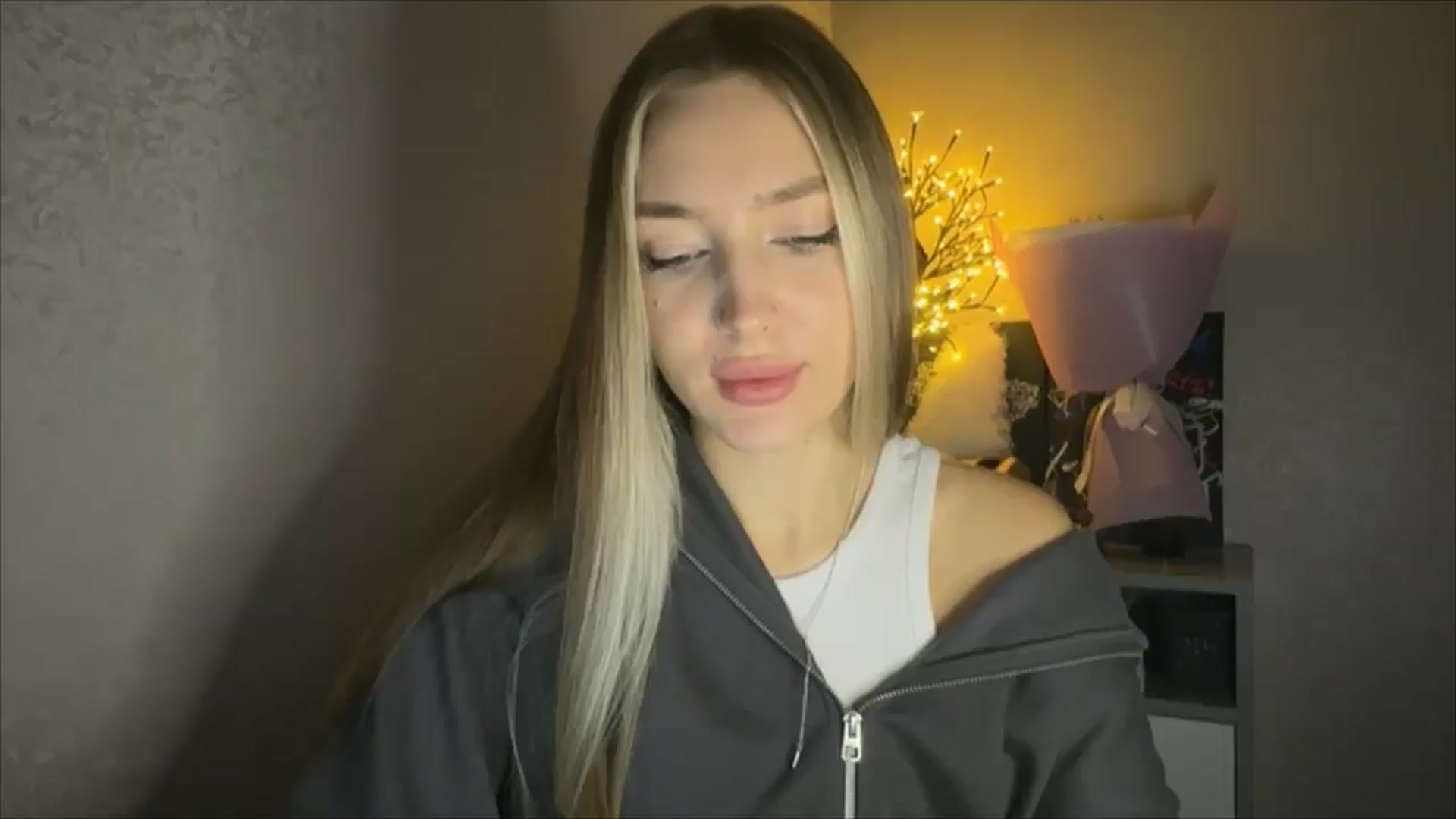 Gallery image thumbnail from My_Diana's myfreecams stream on, 11/17/2024, 14:59 image 20 of 20