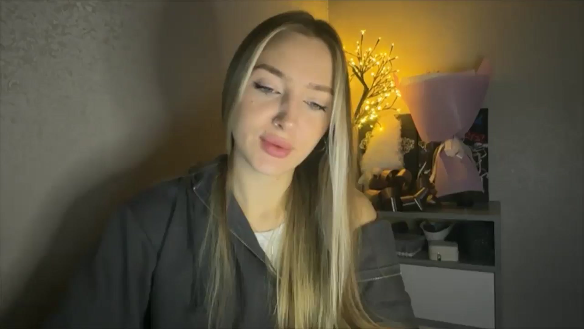 Gallery image thumbnail from My_Diana's myfreecams stream on, 11/17/2024, 14:59 image 1 of 20