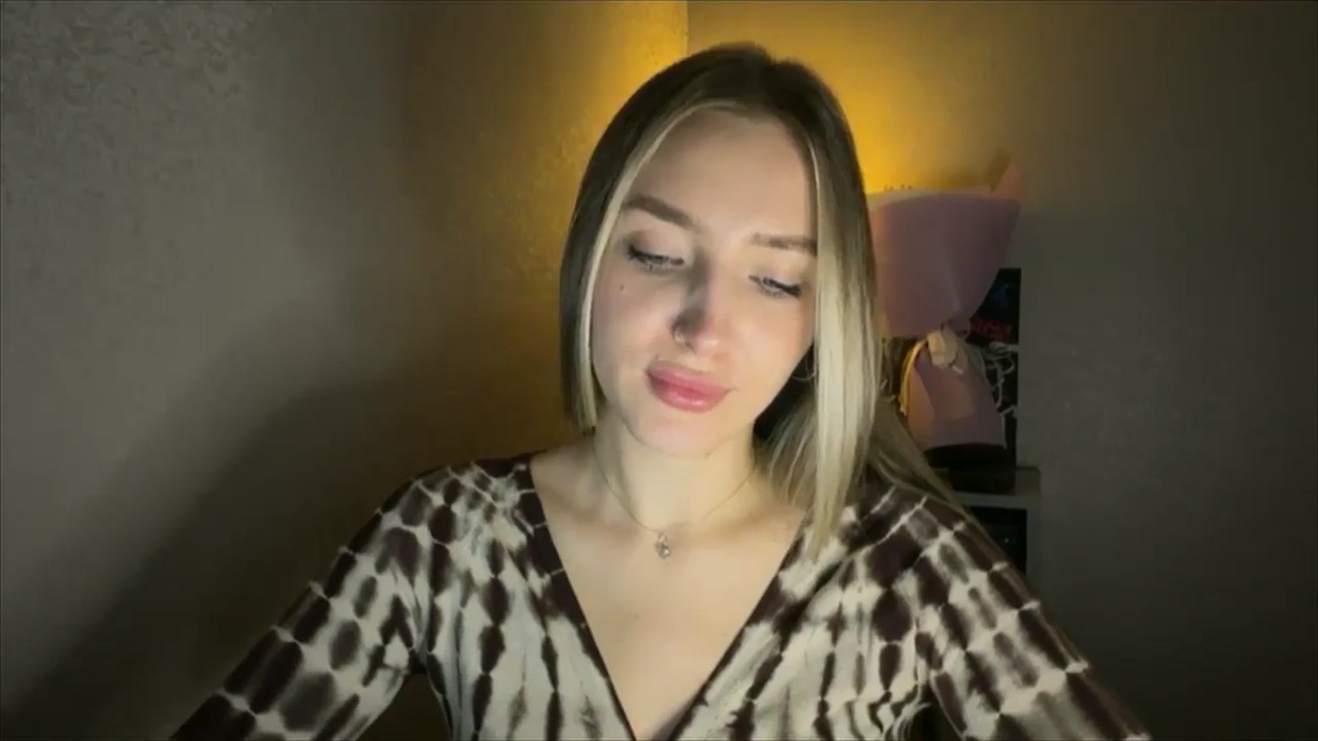 Gallery image thumbnail from My_Diana's myfreecams stream on, 11/19/2024, 21:46 image 9 of 20