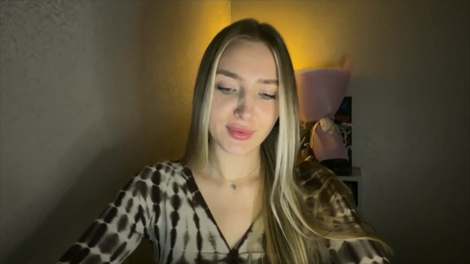 Gallery image thumbnail from My_Diana's myfreecams stream on, 11/19/2024, 21:46 image 4 of 20