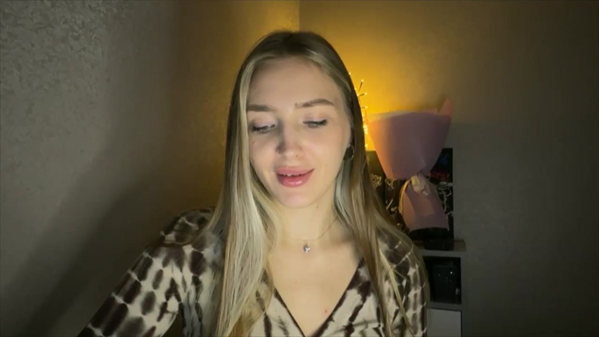 Gallery image thumbnail from My_Diana's myfreecams stream on, 11/19/2024, 21:56 image 5 of 20