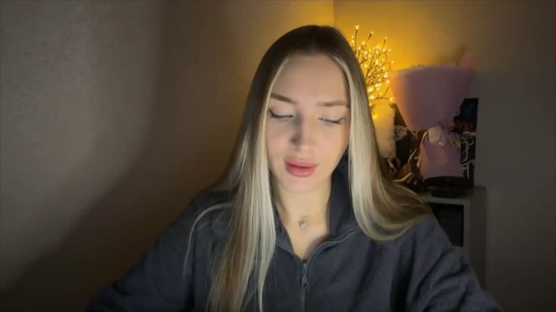 Gallery image thumbnail from My_Diana's myfreecams stream on, 11/20/2024, 14:49 image 17 of 20
