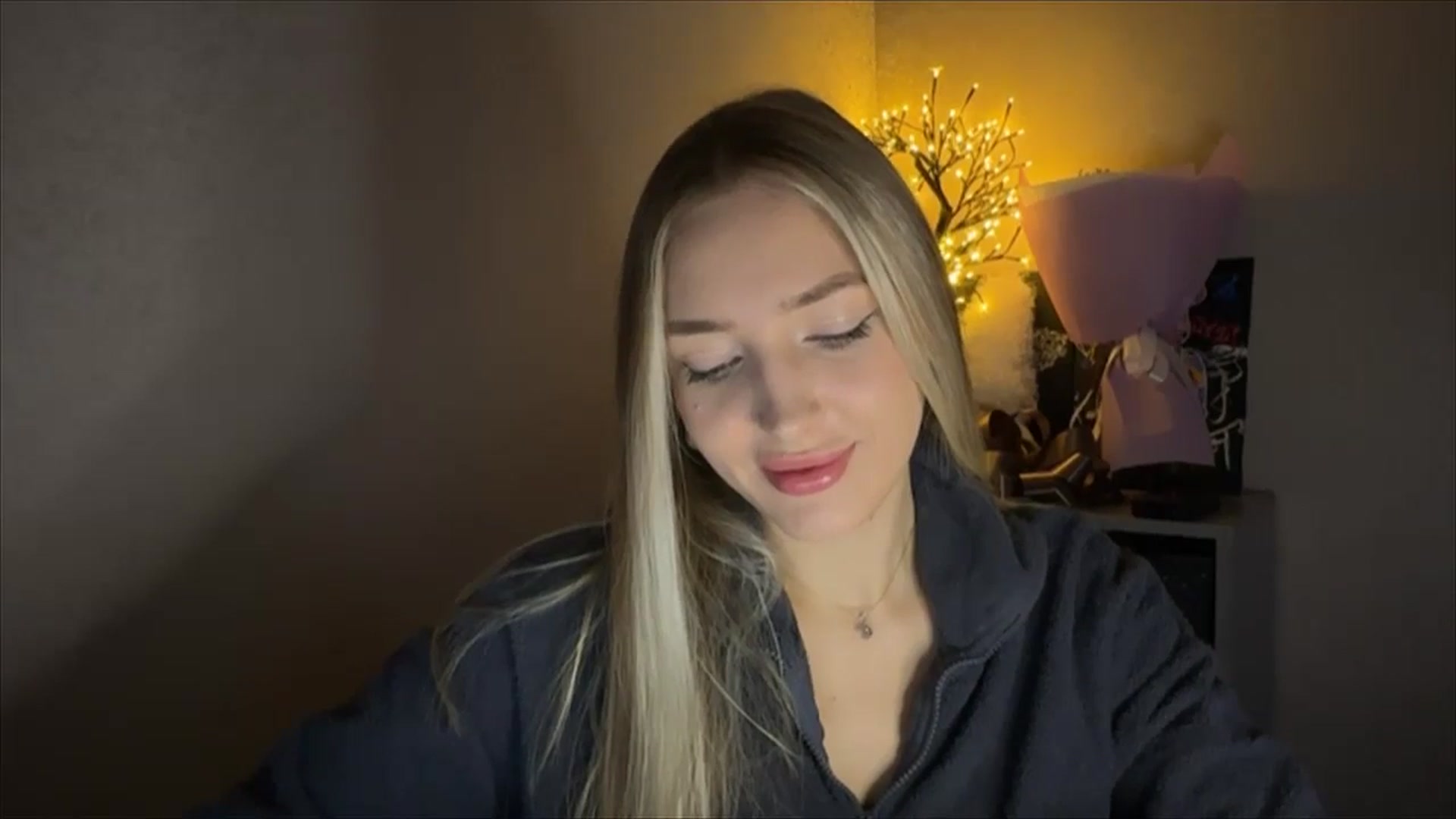 Gallery image thumbnail from My_Diana's myfreecams stream on, 11/20/2024, 14:49 image 13 of 20