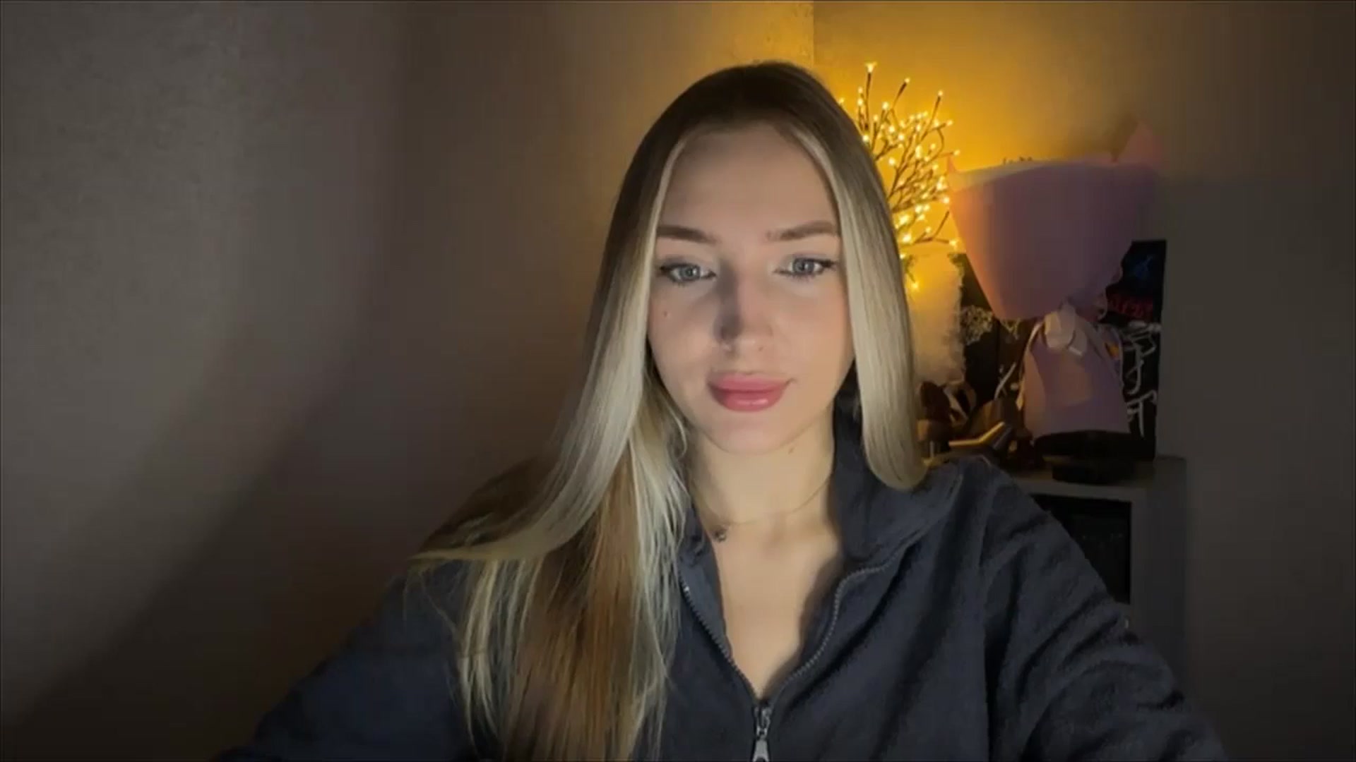 Gallery image thumbnail from My_Diana's myfreecams stream on, 11/20/2024, 14:49 image 12 of 20