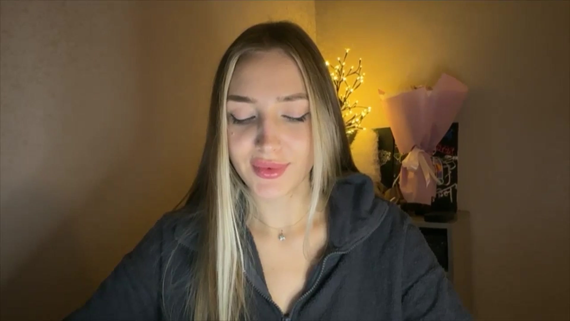 Gallery image thumbnail from My_Diana's myfreecams stream on, 11/20/2024, 22:43 image 4 of 20