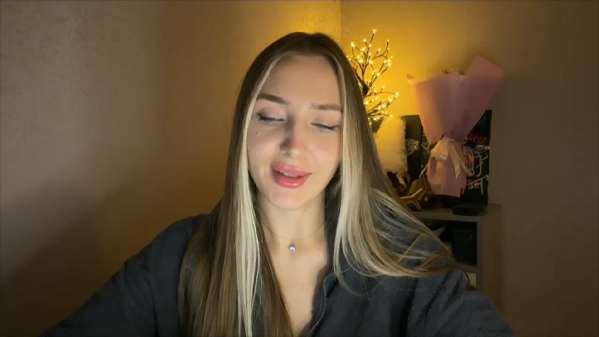 Gallery image thumbnail from My_Diana's myfreecams stream on, 11/20/2024, 22:43 image 18 of 20