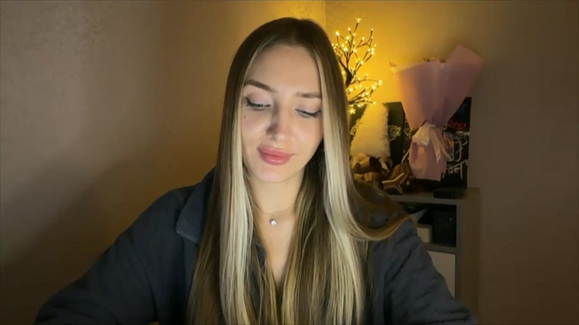 Gallery image thumbnail from My_Diana's myfreecams stream on, 11/20/2024, 23:51 image 2 of 20