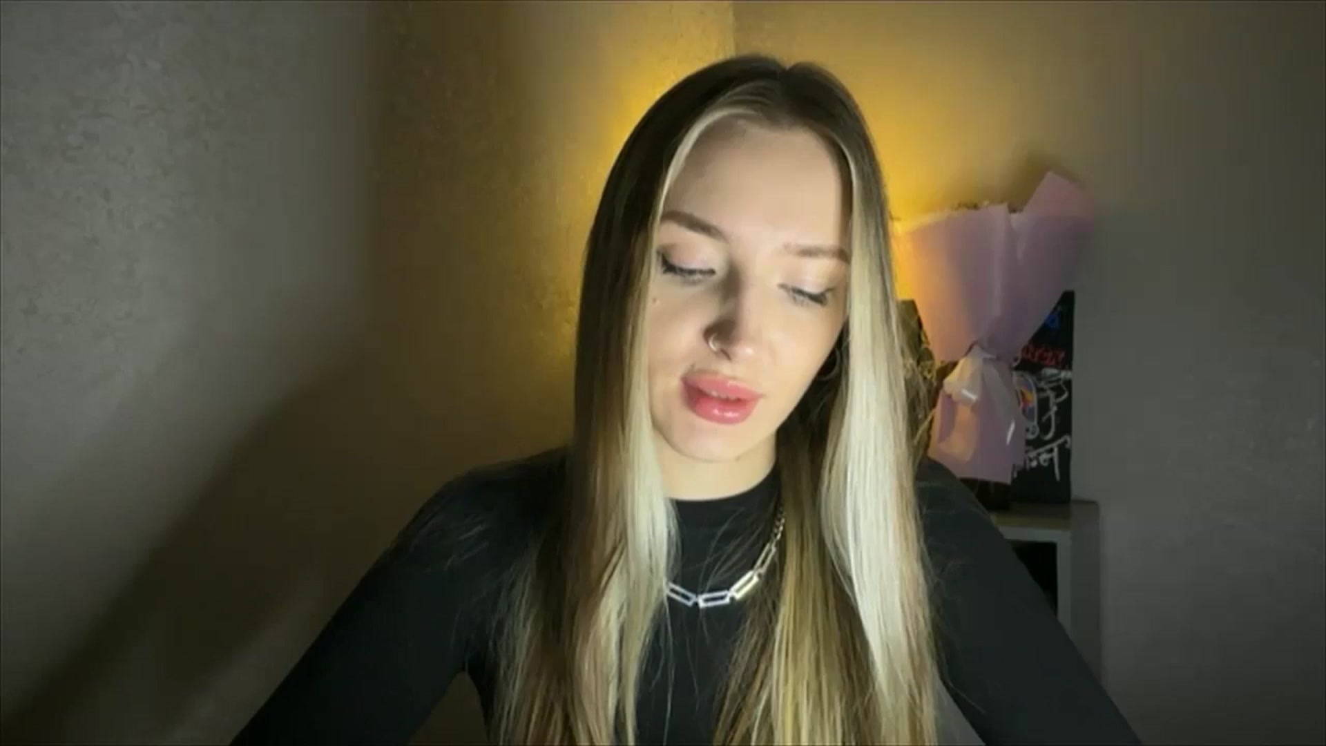 Gallery image thumbnail from My_Diana's myfreecams stream on, 11/22/2024, 14:51 image 20 of 20