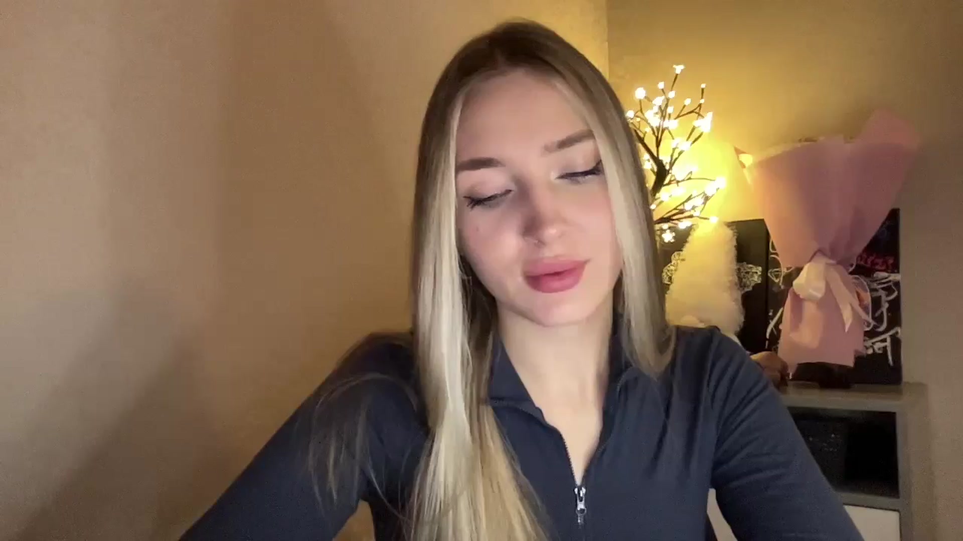 Gallery image thumbnail from My_Diana's myfreecams stream on, 11/23/2024, 14:54 image 19 of 20
