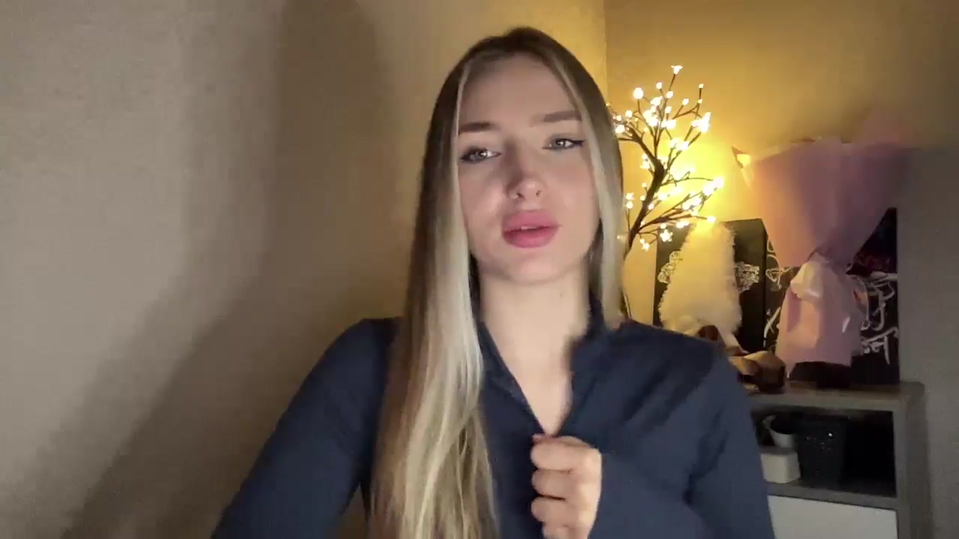 Gallery image thumbnail from My_Diana's myfreecams stream on, 11/23/2024, 14:54 image 10 of 20