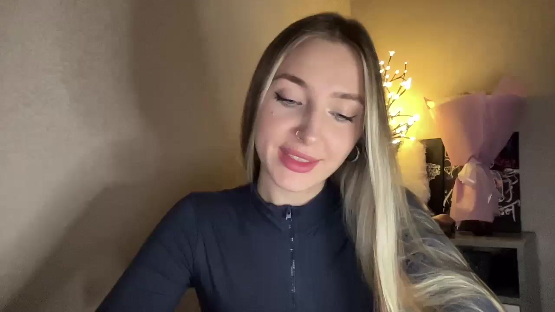 Gallery image thumbnail from My_Diana's myfreecams stream on, 11/23/2024, 15:45 image 19 of 20