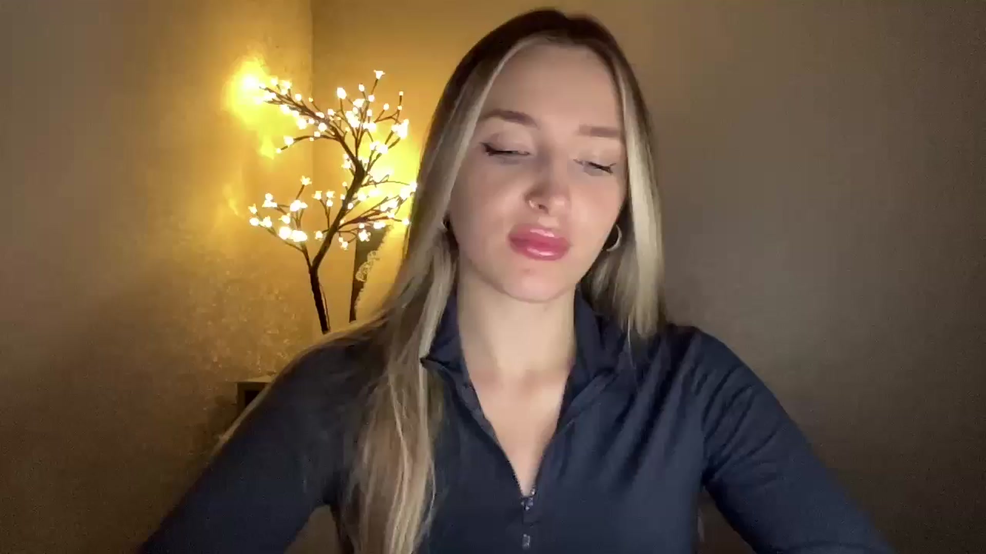 Gallery image thumbnail from My_Diana's myfreecams stream on, 11/23/2024, 21:40 image 1 of 20