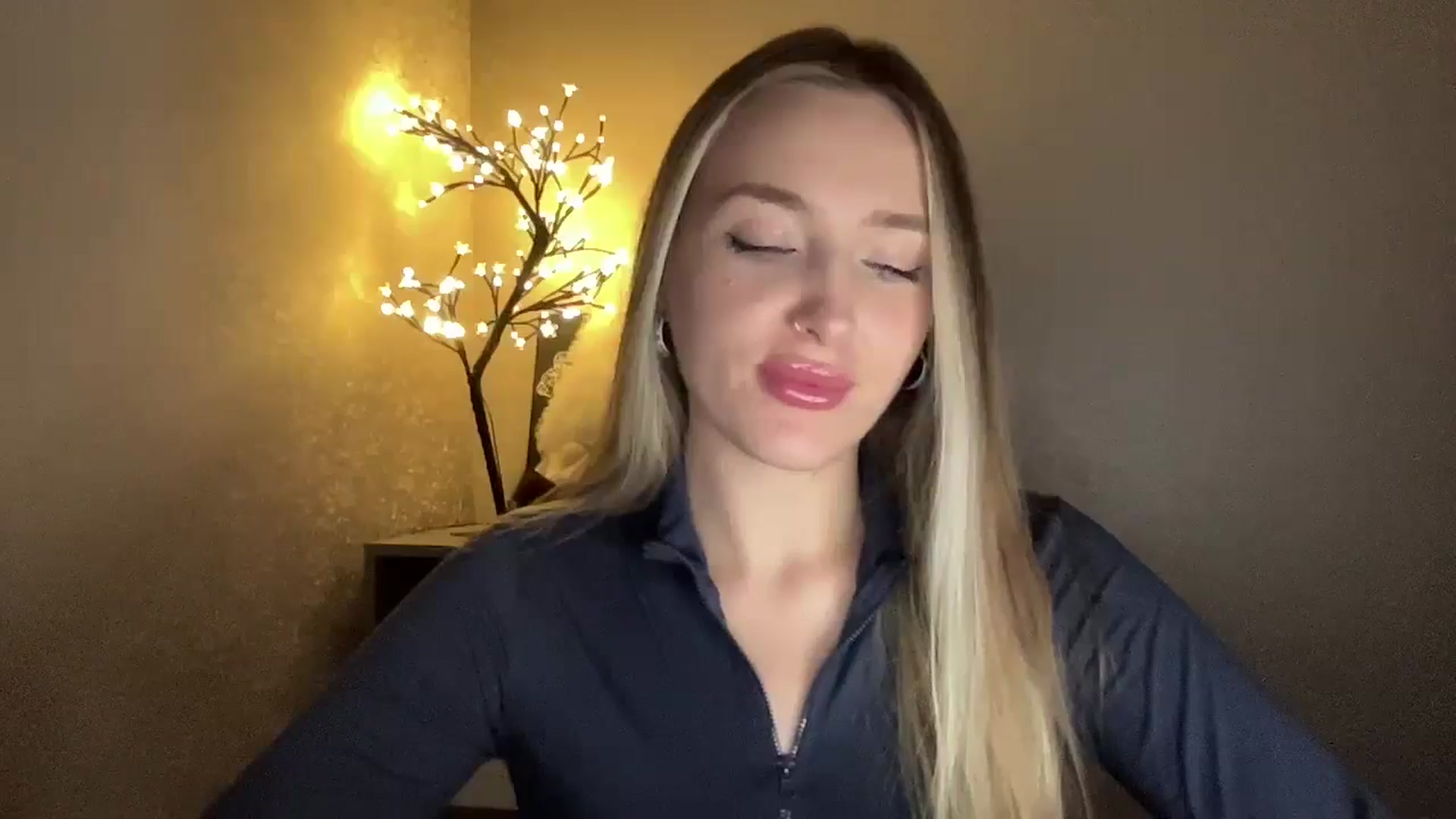 Gallery image thumbnail from My_Diana's myfreecams stream on, 11/23/2024, 21:40 image 5 of 20