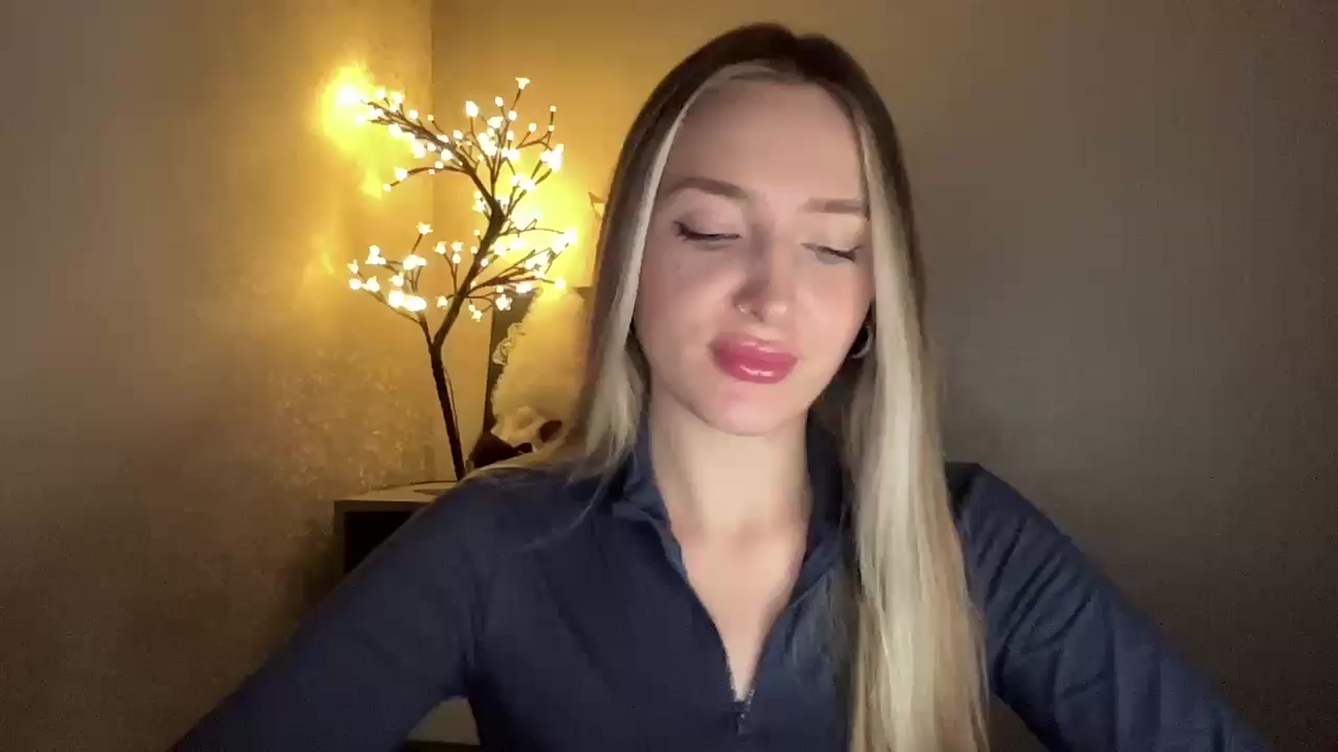 Gallery image thumbnail from My_Diana's myfreecams stream on, 11/23/2024, 21:40 image 7 of 20