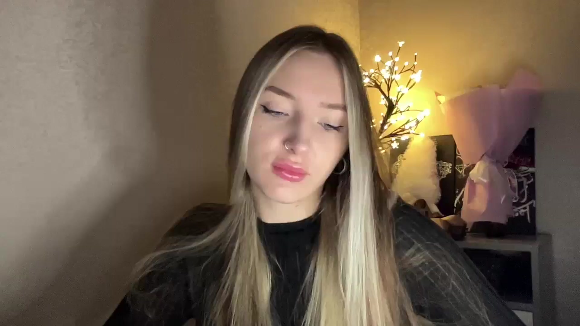 Gallery image thumbnail from My_Diana's myfreecams stream on, 11/24/2024, 16:05 image 1 of 20