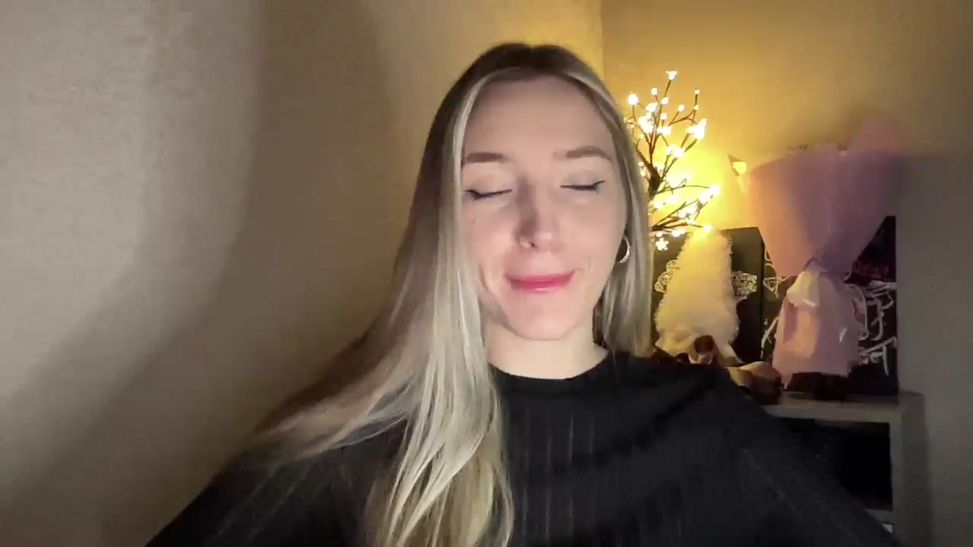 Gallery image thumbnail from My_Diana's myfreecams stream on, 11/24/2024, 16:05 image 5 of 20