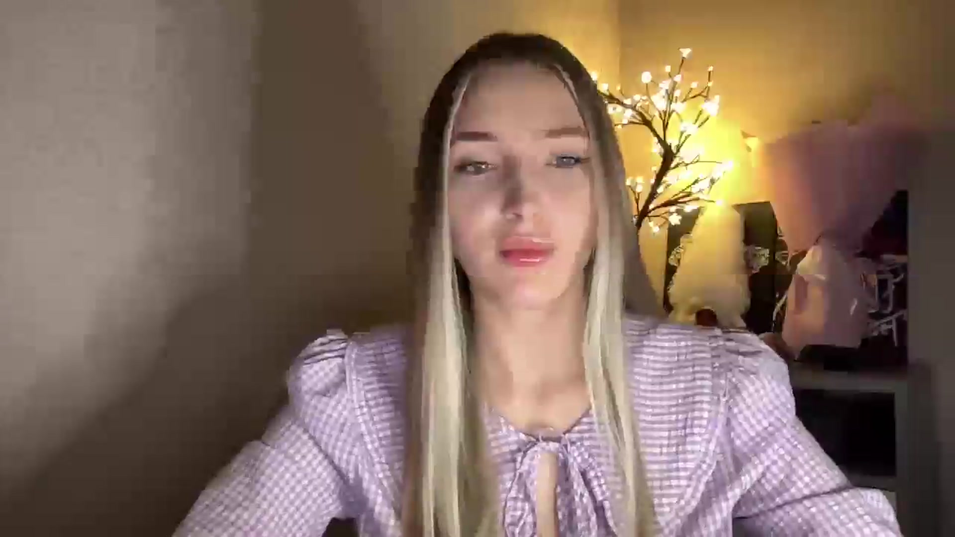 Gallery image thumbnail from My_Diana's myfreecams stream on, 11/24/2024, 21:21 image 11 of 20