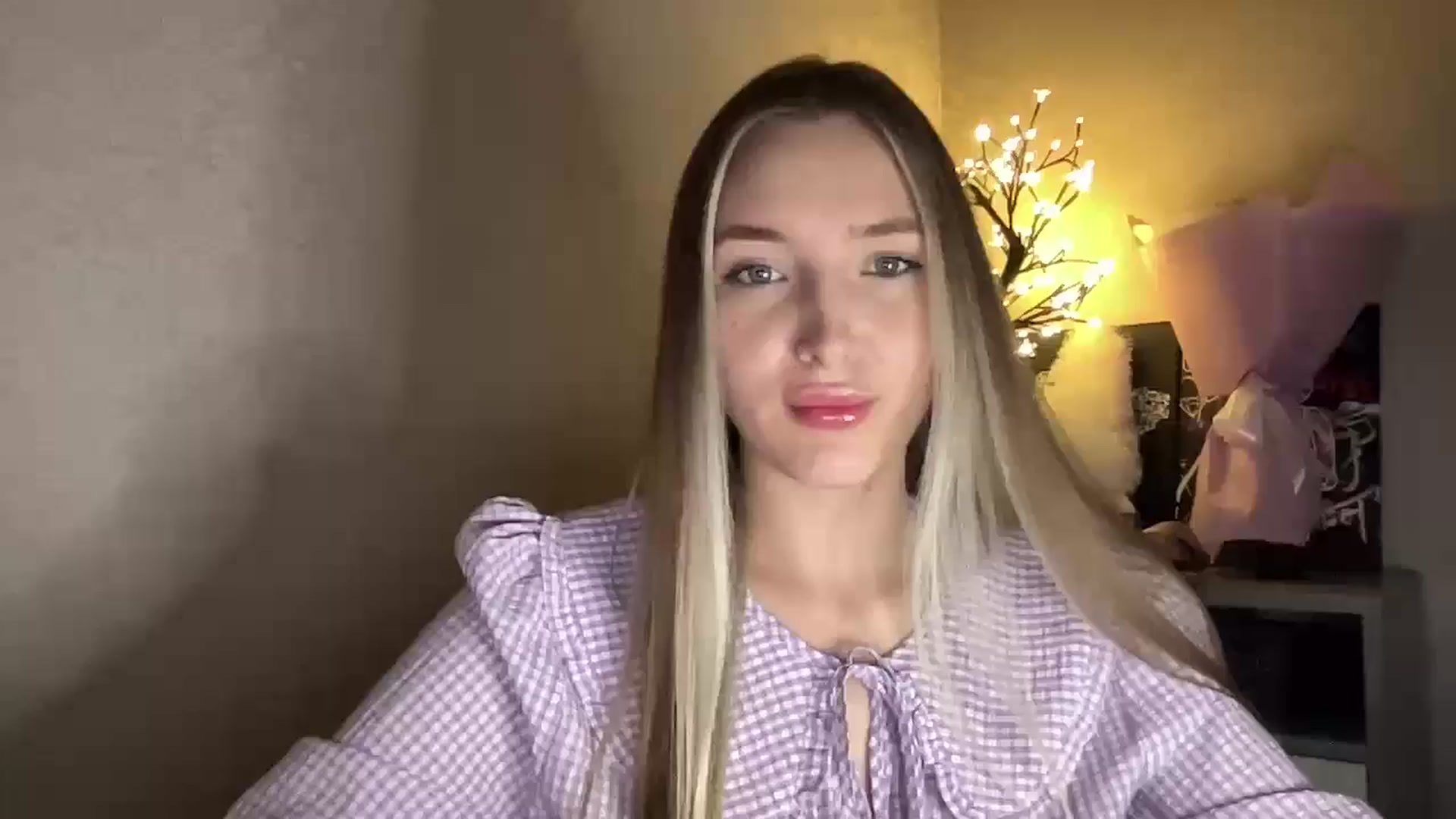 Gallery image thumbnail from My_Diana's myfreecams stream on, 11/24/2024, 21:46 image 2 of 20