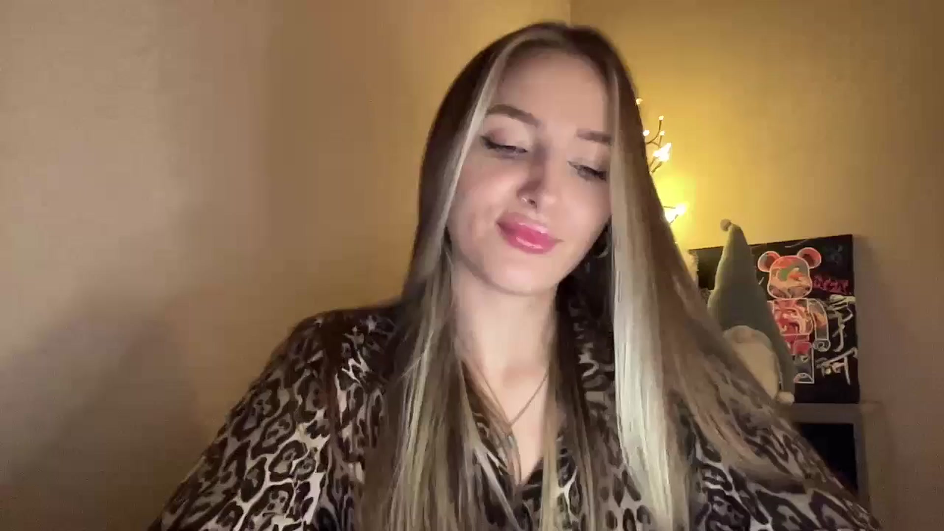 Gallery image thumbnail from My_Diana's myfreecams stream on, 11/26/2024, 23:56 image 10 of 20