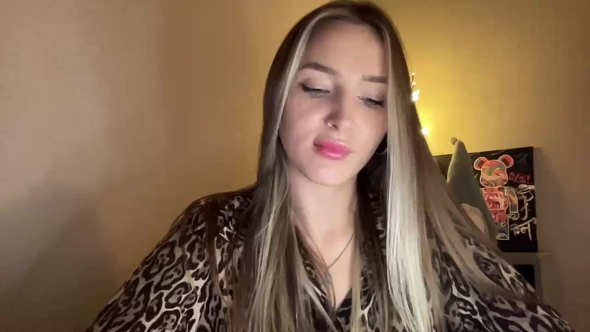 Gallery image thumbnail from My_Diana's myfreecams stream on, 11/26/2024, 23:56 image 8 of 20