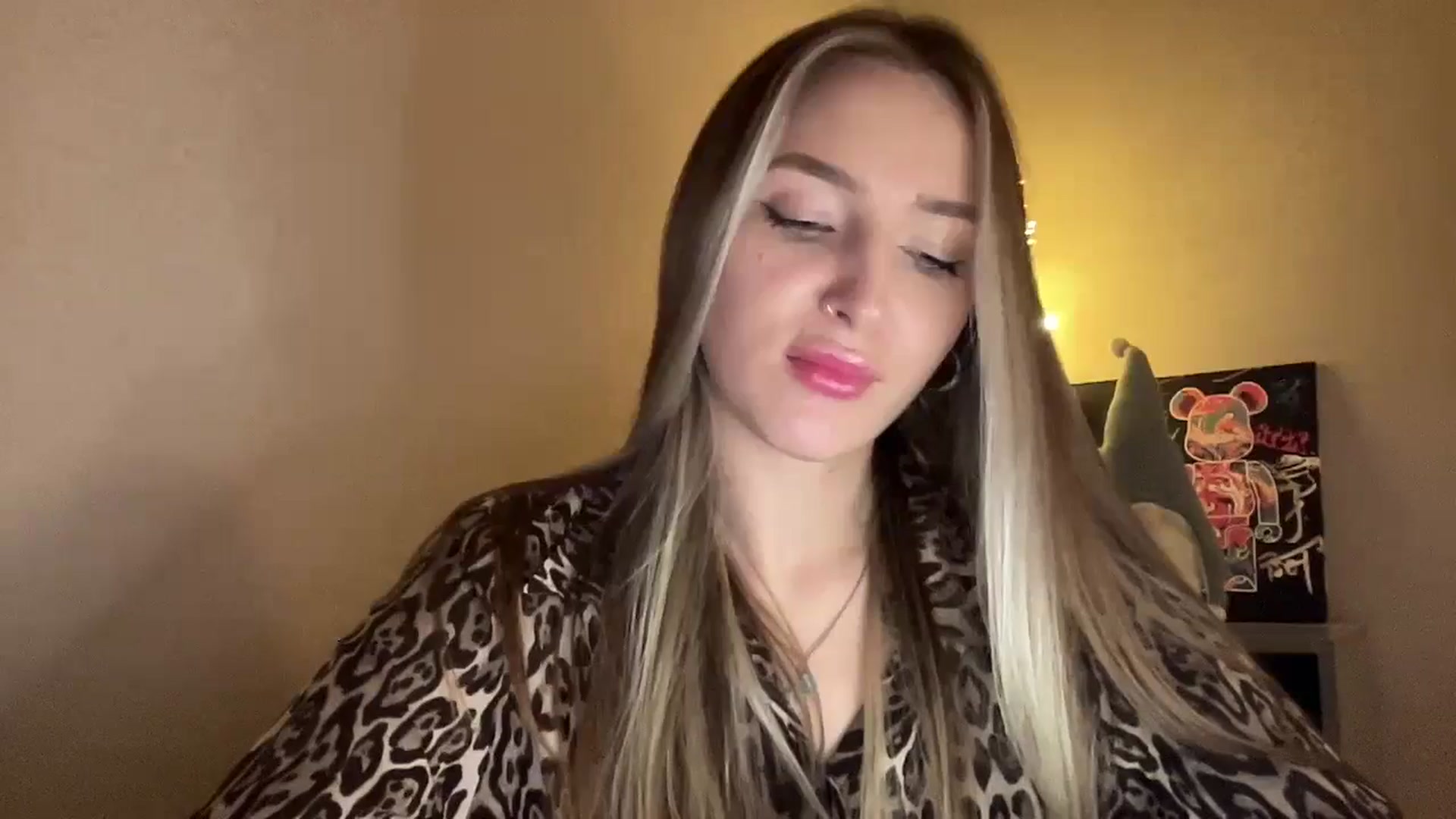 Gallery image thumbnail from My_Diana's myfreecams stream on, 11/26/2024, 23:56 image 9 of 20