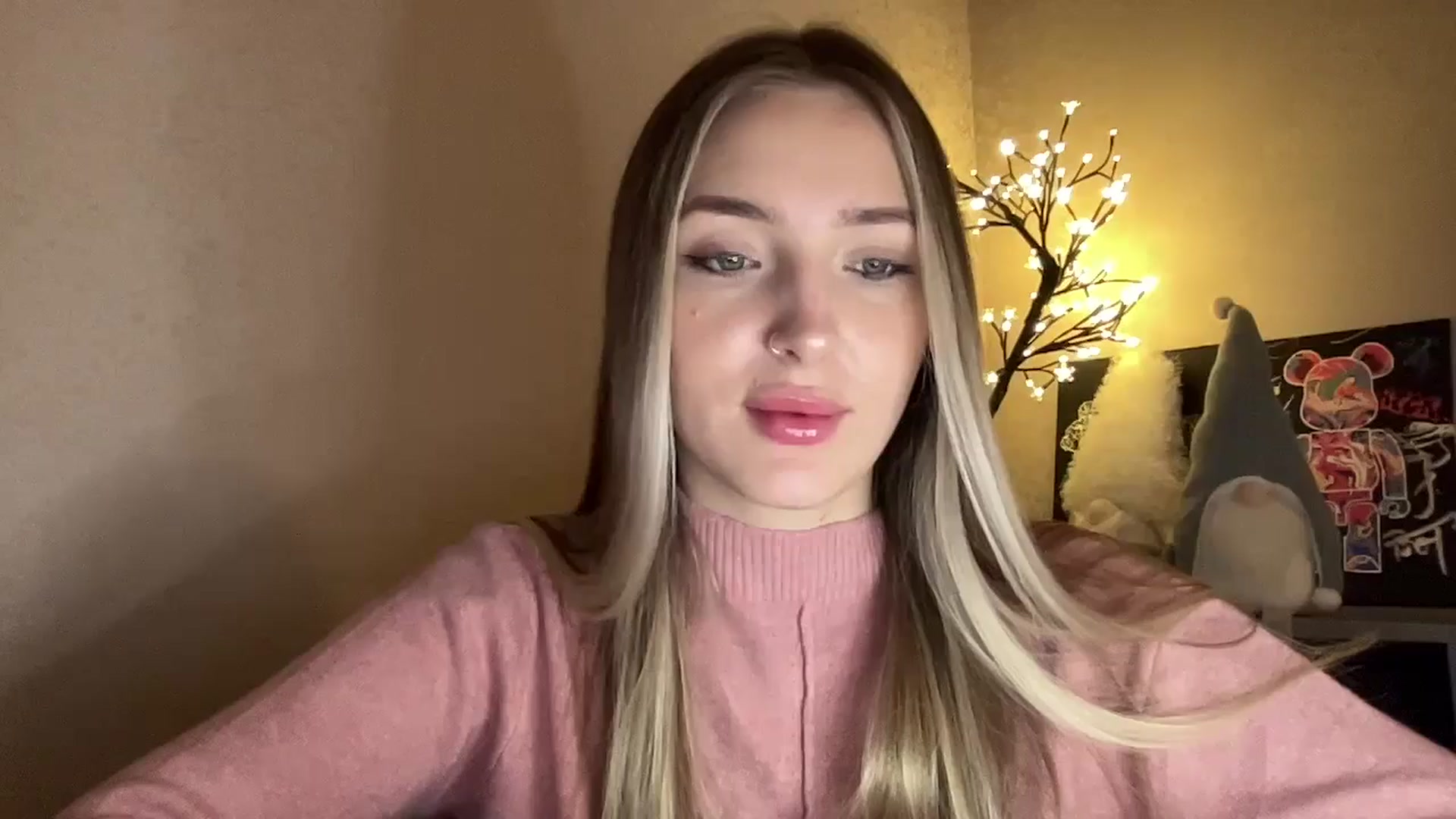 Gallery image thumbnail from My_Diana's myfreecams stream on, 11/27/2024, 14:19 image 15 of 20