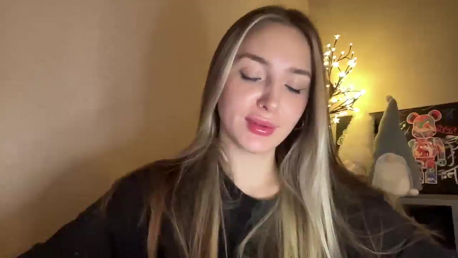 Gallery image thumbnail from My_Diana's myfreecams stream on, 11/27/2024, 22:58 image 6 of 20