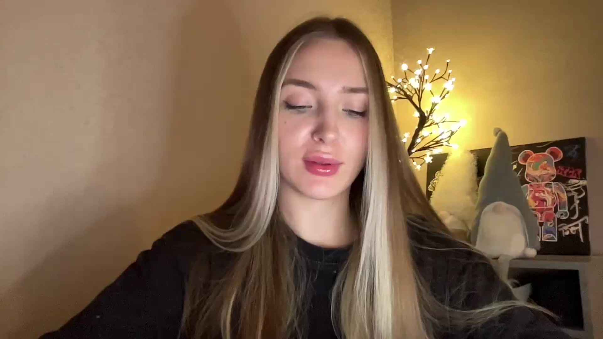 Gallery image thumbnail from My_Diana's myfreecams stream on, 11/27/2024, 22:58 image 15 of 20