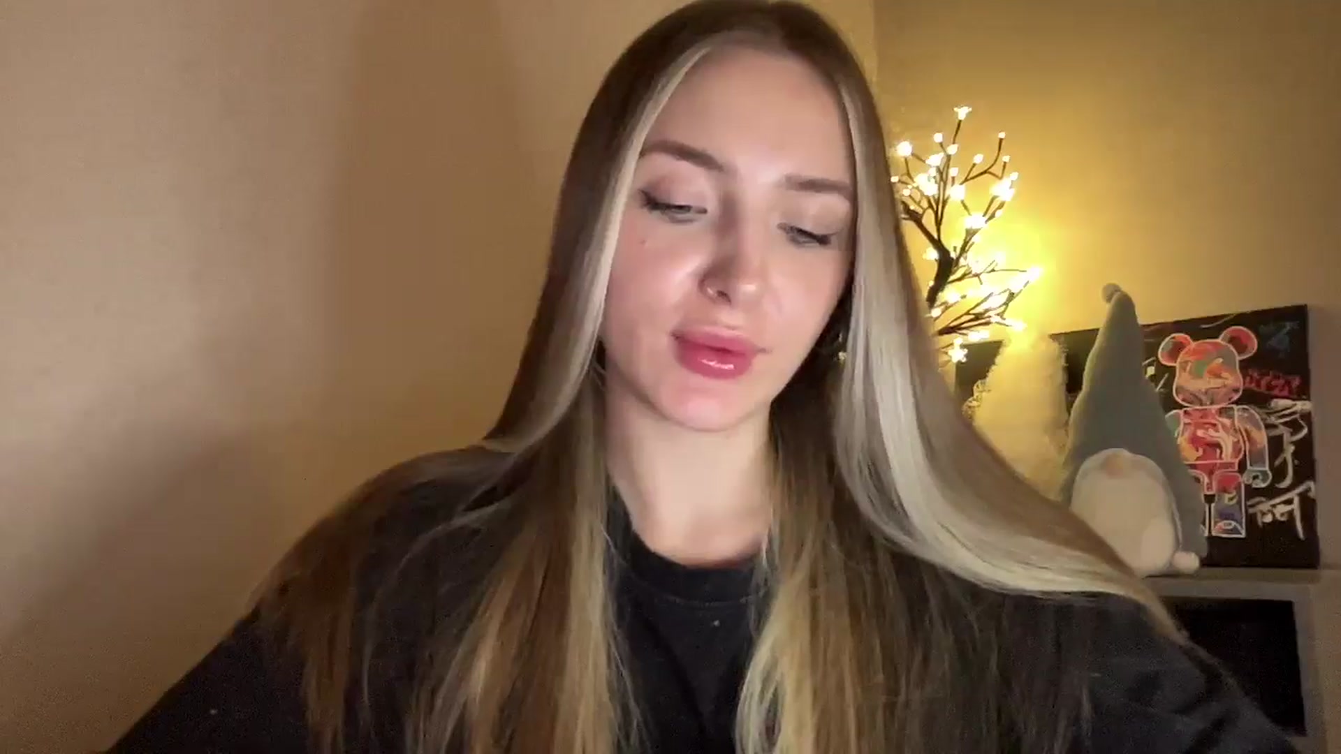 Gallery image thumbnail from My_Diana's myfreecams stream on, 11/27/2024, 22:58 image 13 of 20