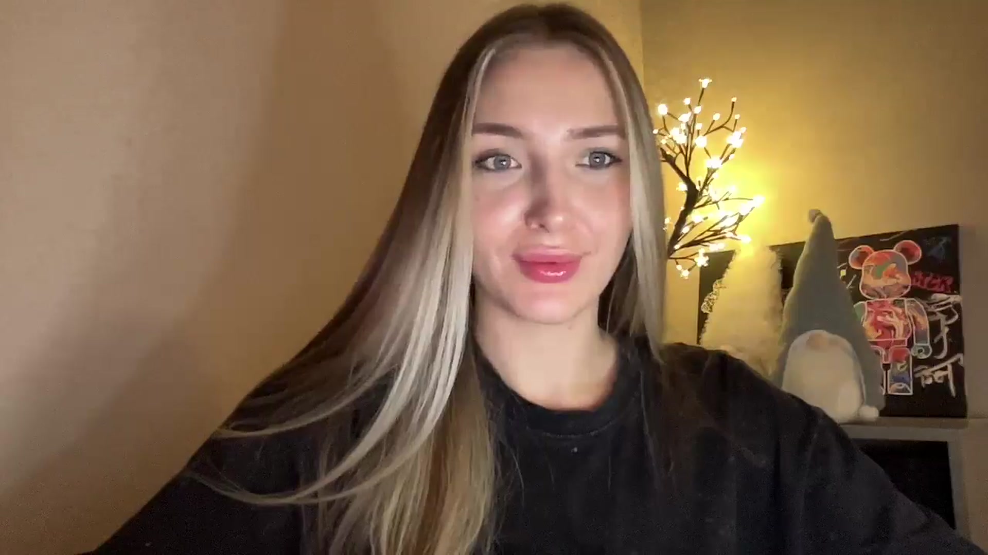 Gallery image thumbnail from My_Diana's myfreecams stream on, 11/27/2024, 22:58 image 17 of 20