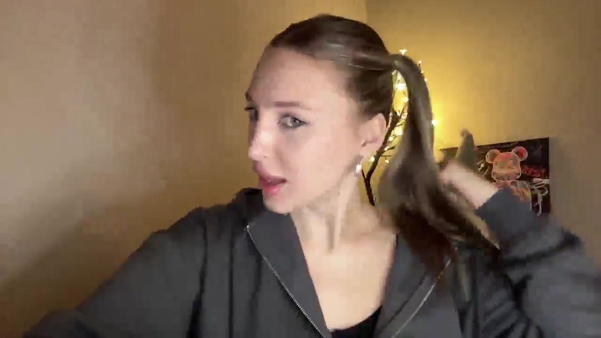 Gallery image thumbnail from My_Diana's myfreecams stream on, 11/28/2024, 16:01 image 12 of 20