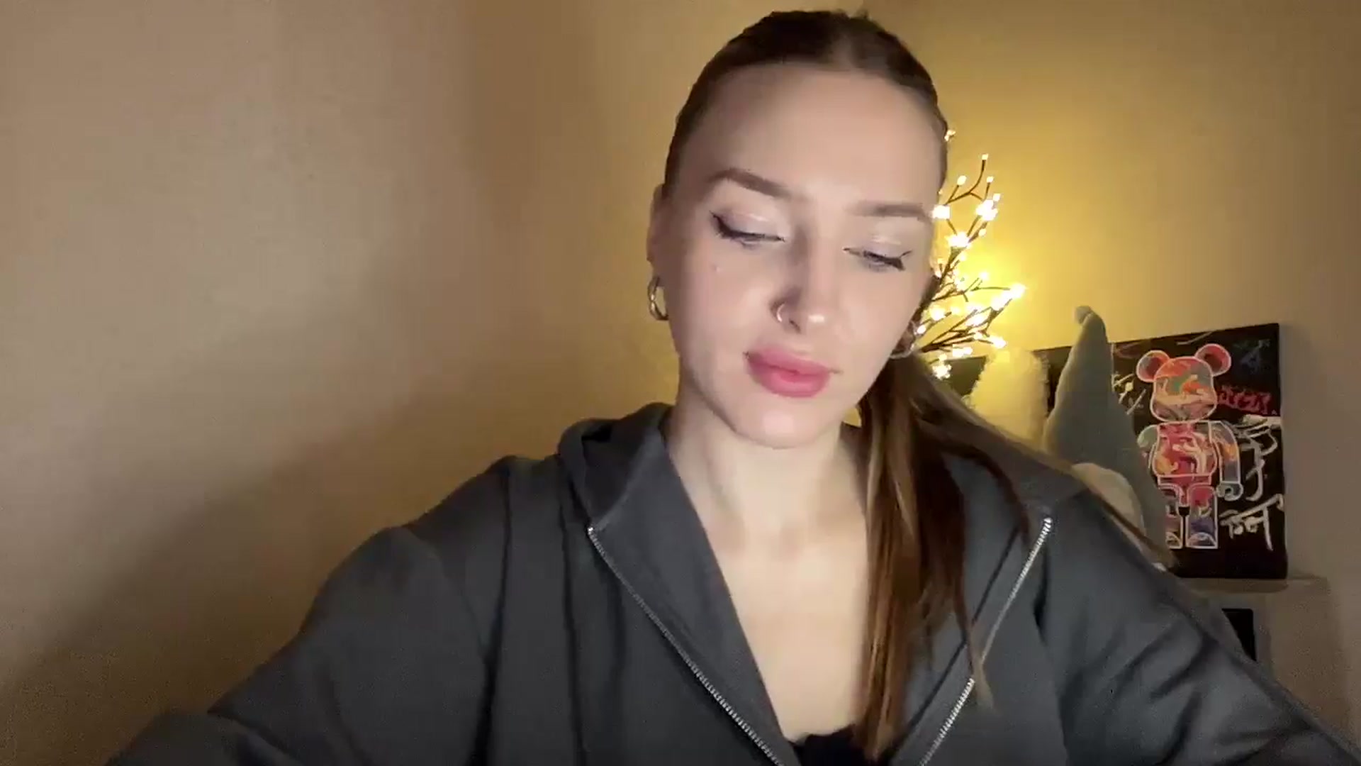 Gallery image thumbnail from My_Diana's myfreecams stream on, 11/28/2024, 16:01 image 2 of 20