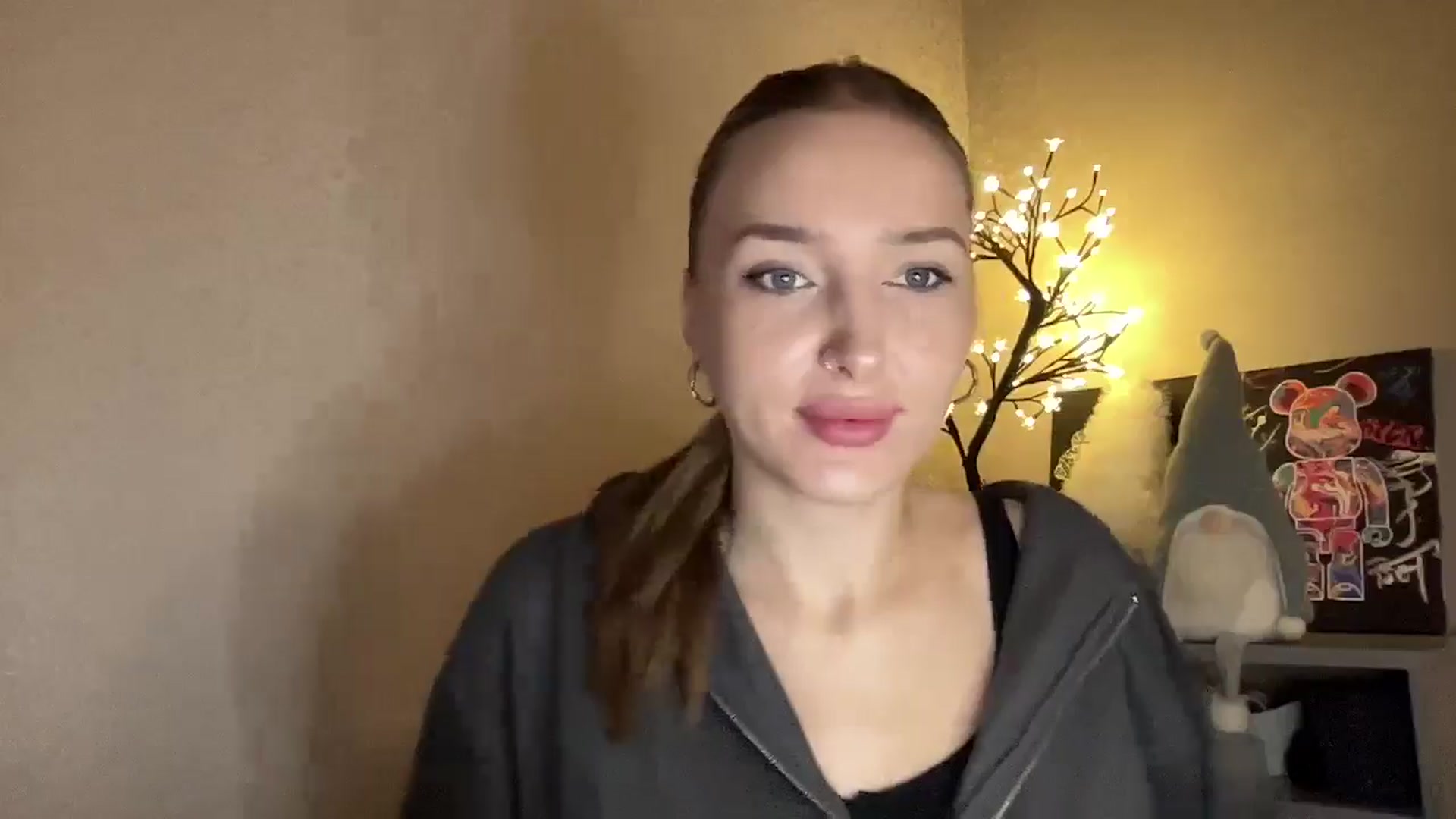 Gallery image thumbnail from My_Diana's myfreecams stream on, 11/28/2024, 17:02 image 12 of 20