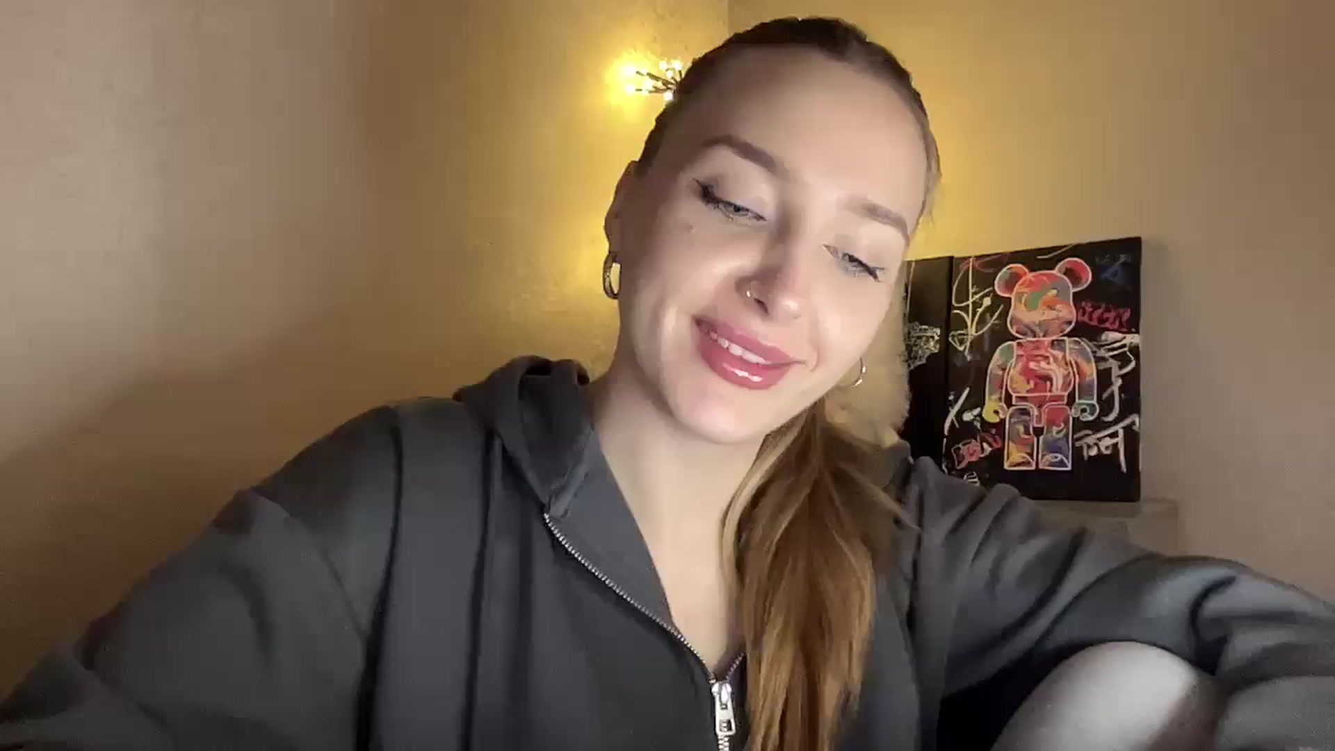 Gallery image thumbnail from My_Diana's myfreecams stream on, 11/28/2024, 20:23 image 20 of 20